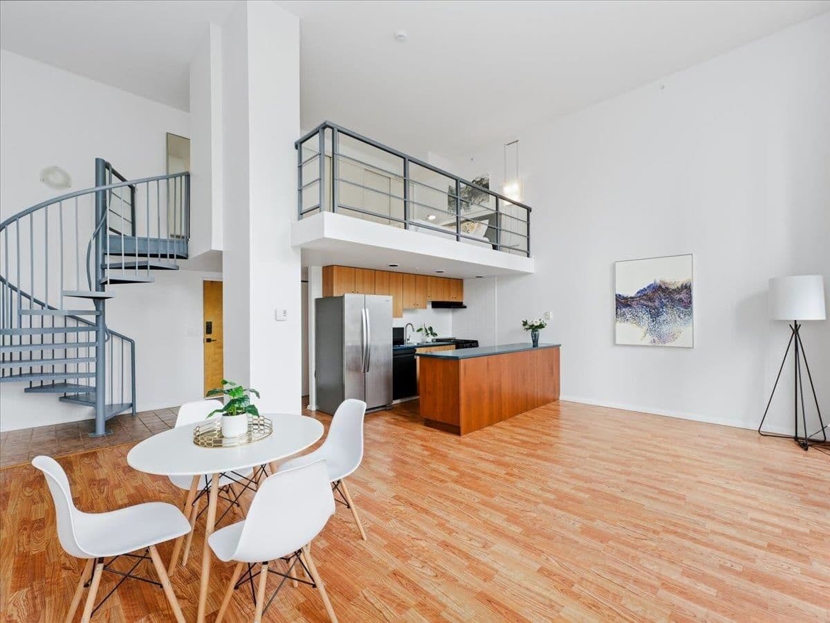 Property photo e665dc92-b223-4273-852d-feb1ec6c69de