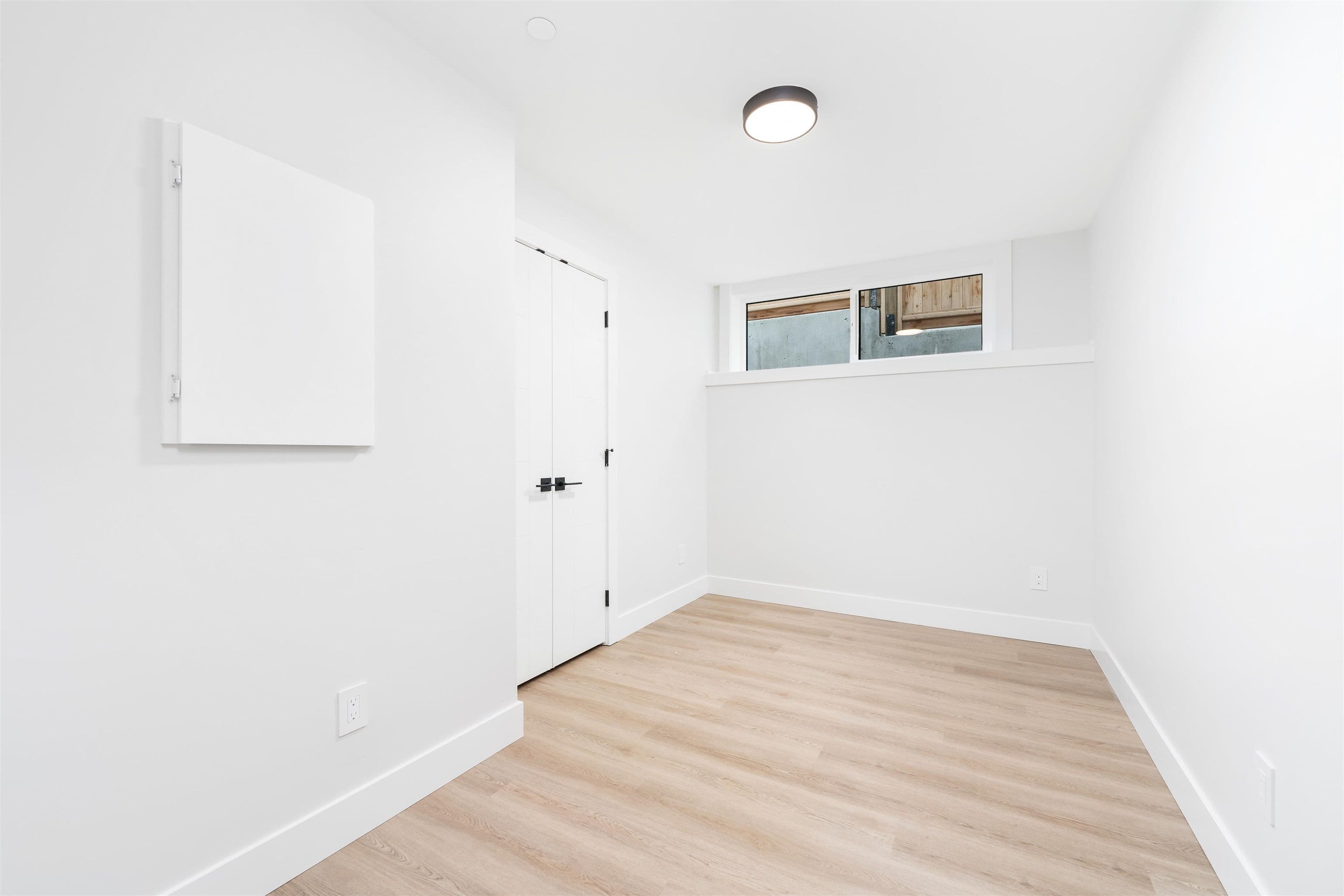 Property photo e694e143-4a89-4f3c-9b81-b2c8350e1795