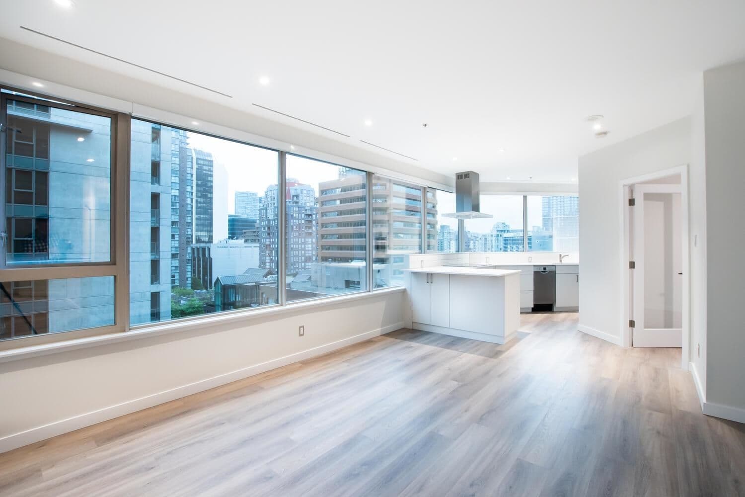 Property photo e6d2fb08-7c82-42a7-b55c-3f4669101a91