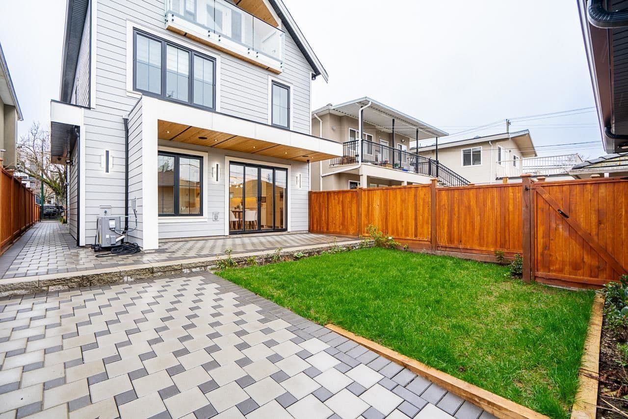 Property photo e70ded29-adf2-465f-adb1-78af97b9618f