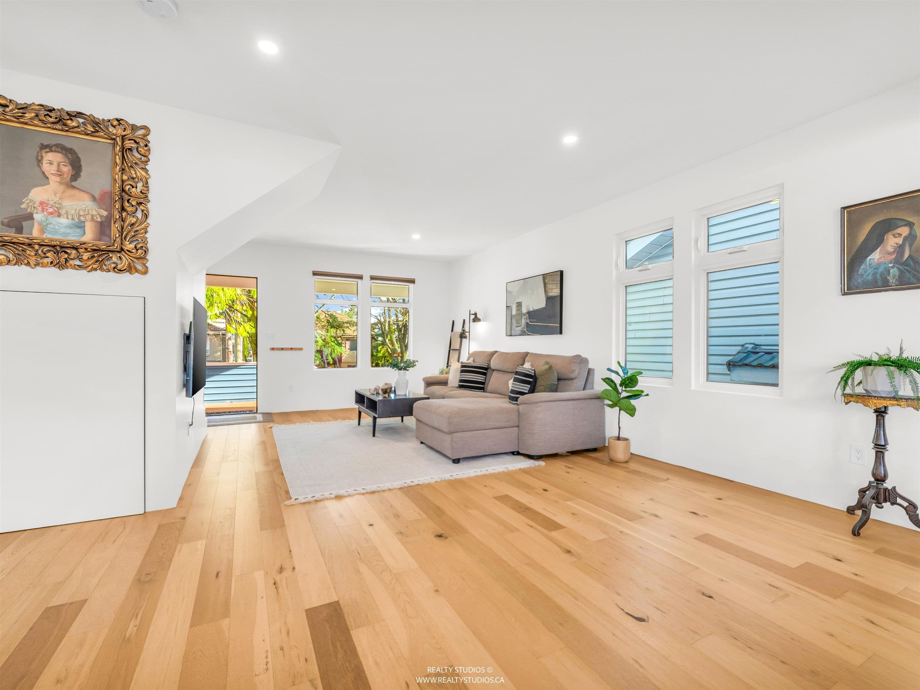 Property photo e7c4f45b-0947-43b0-91d8-9cb22103d031