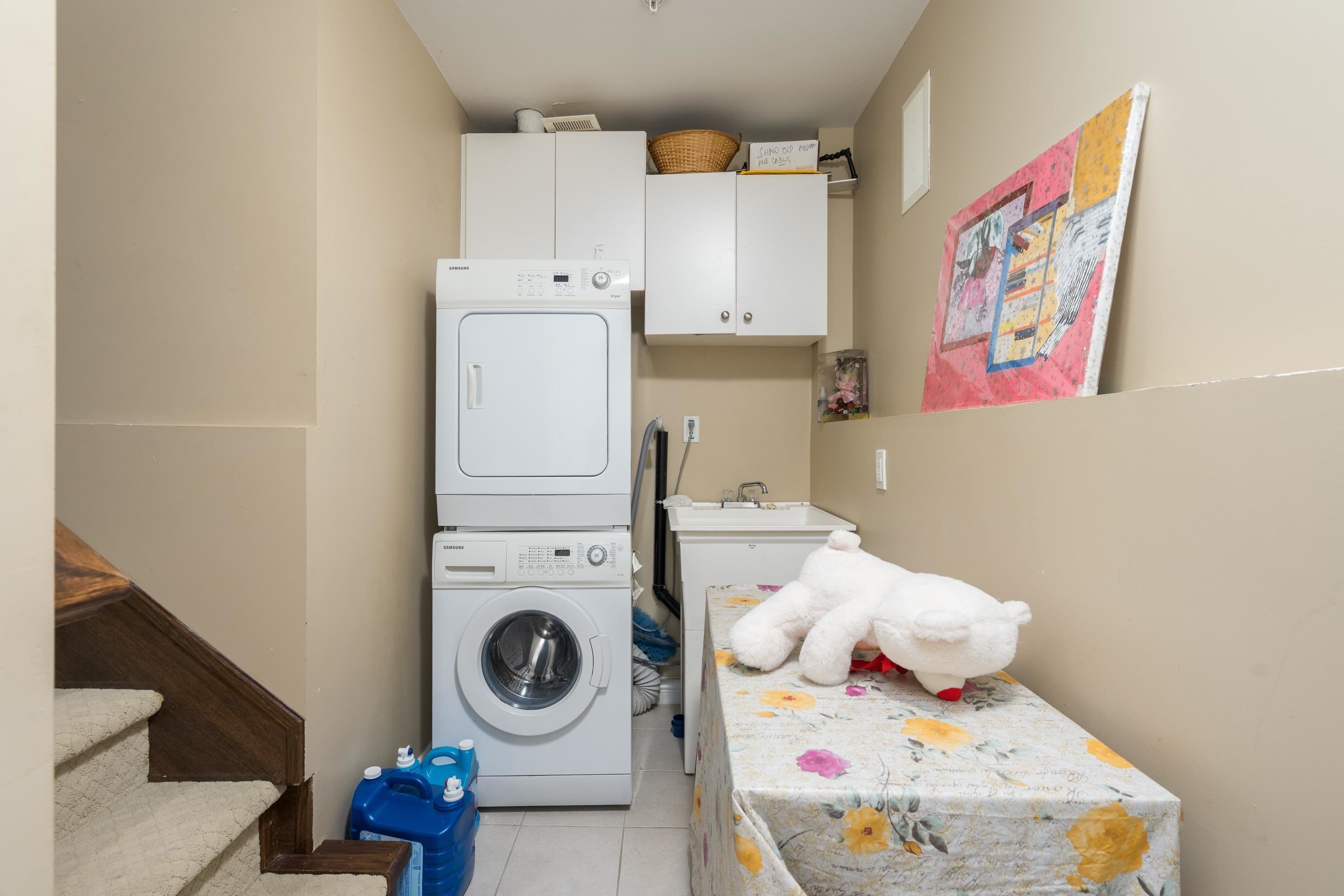Property photo e7efa5cb-9b50-4481-9fb8-4c3d1da97f51