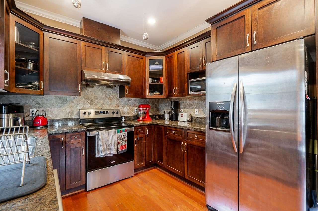 Property photo e89cd6eb-5c31-4ae6-b3d9-49c027912778