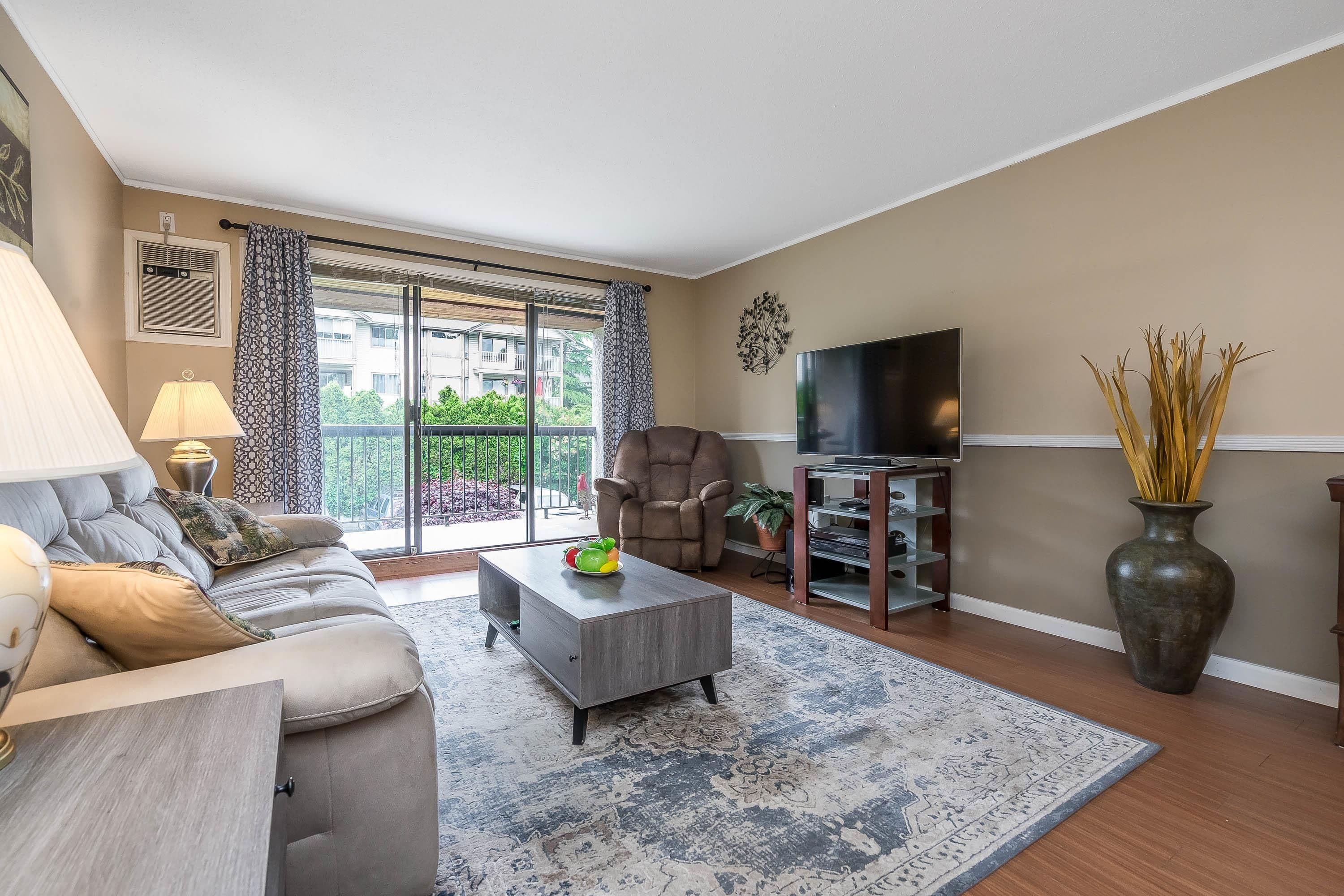 Property photo e9649dc9-12f2-49aa-9f63-a47878f52b37