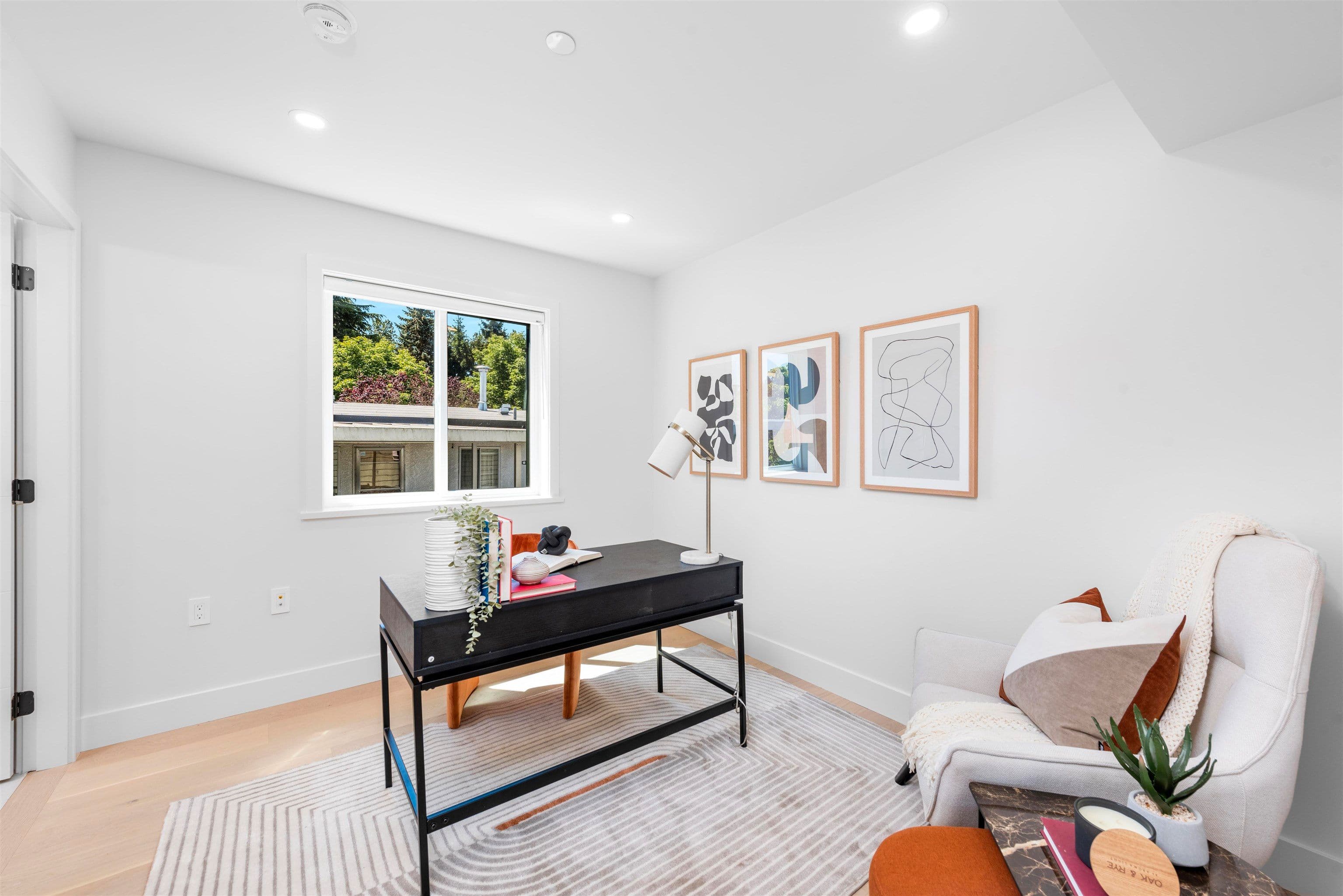 Property photo e97711ae-6fe6-4043-9e46-2292272c841e