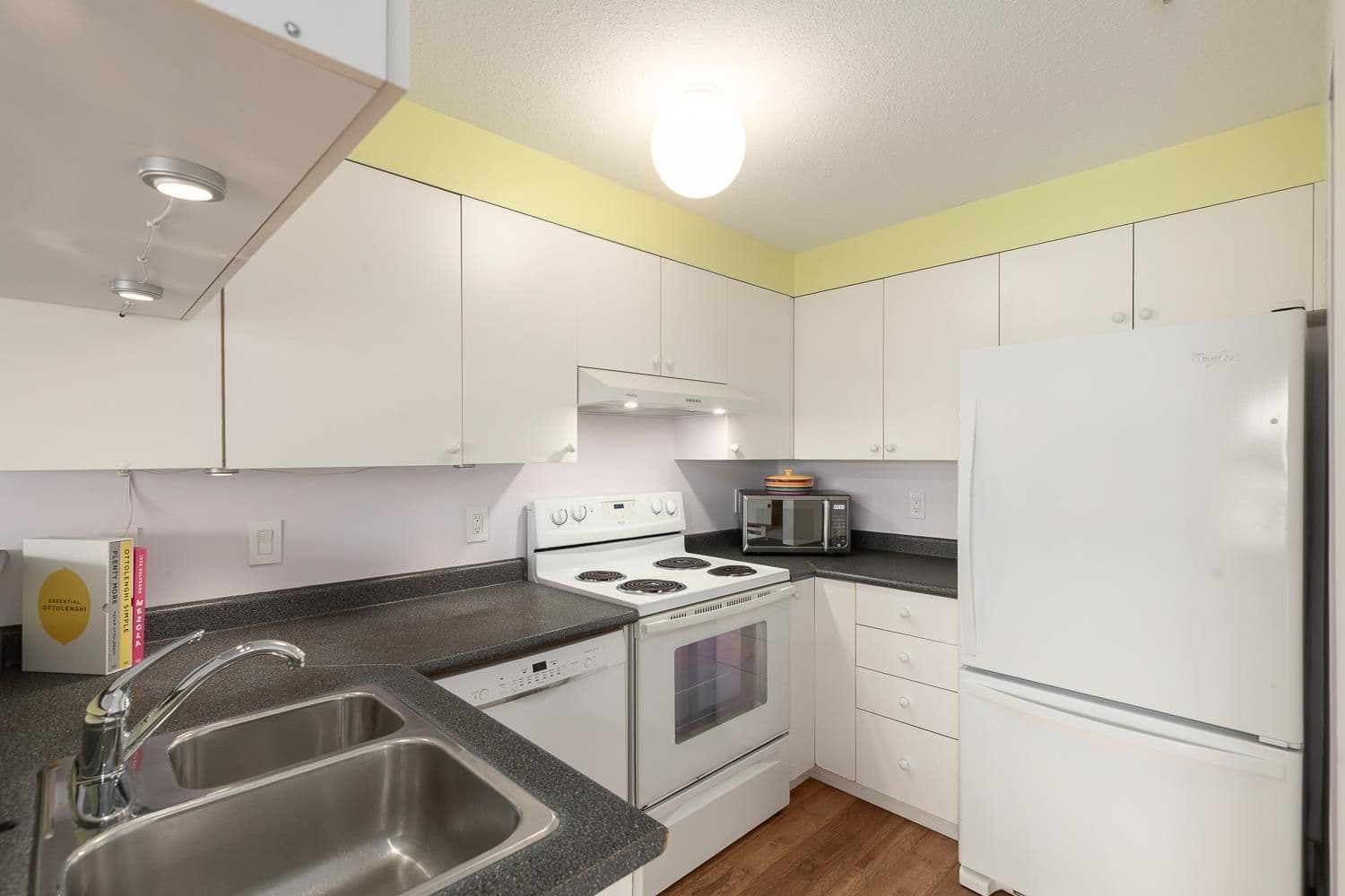 Property photo e9b1a783-d2f6-4b03-998c-8def7eaed411