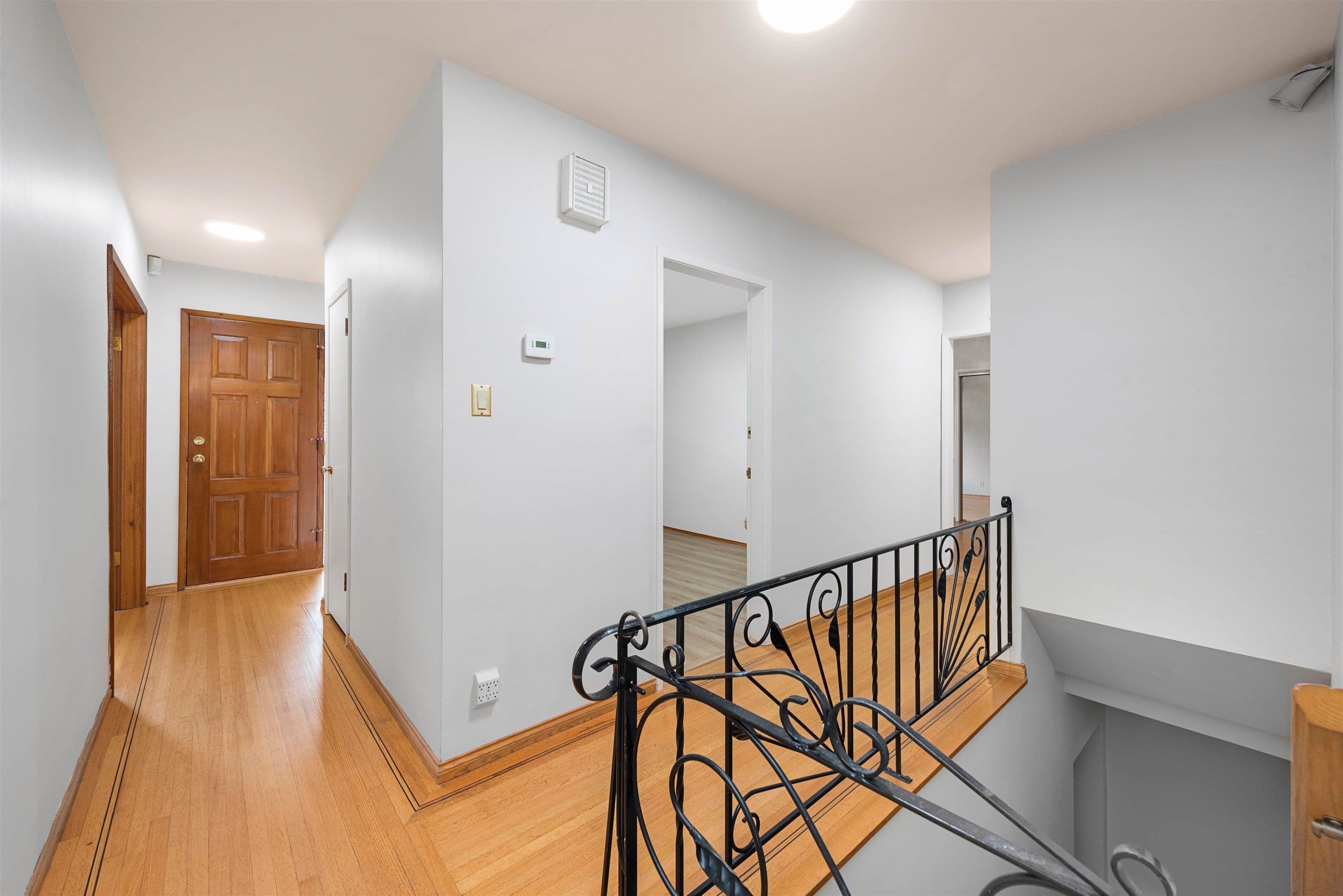 Property photo e9e3395f-cdce-45b8-8021-9c6fb87e6a2f