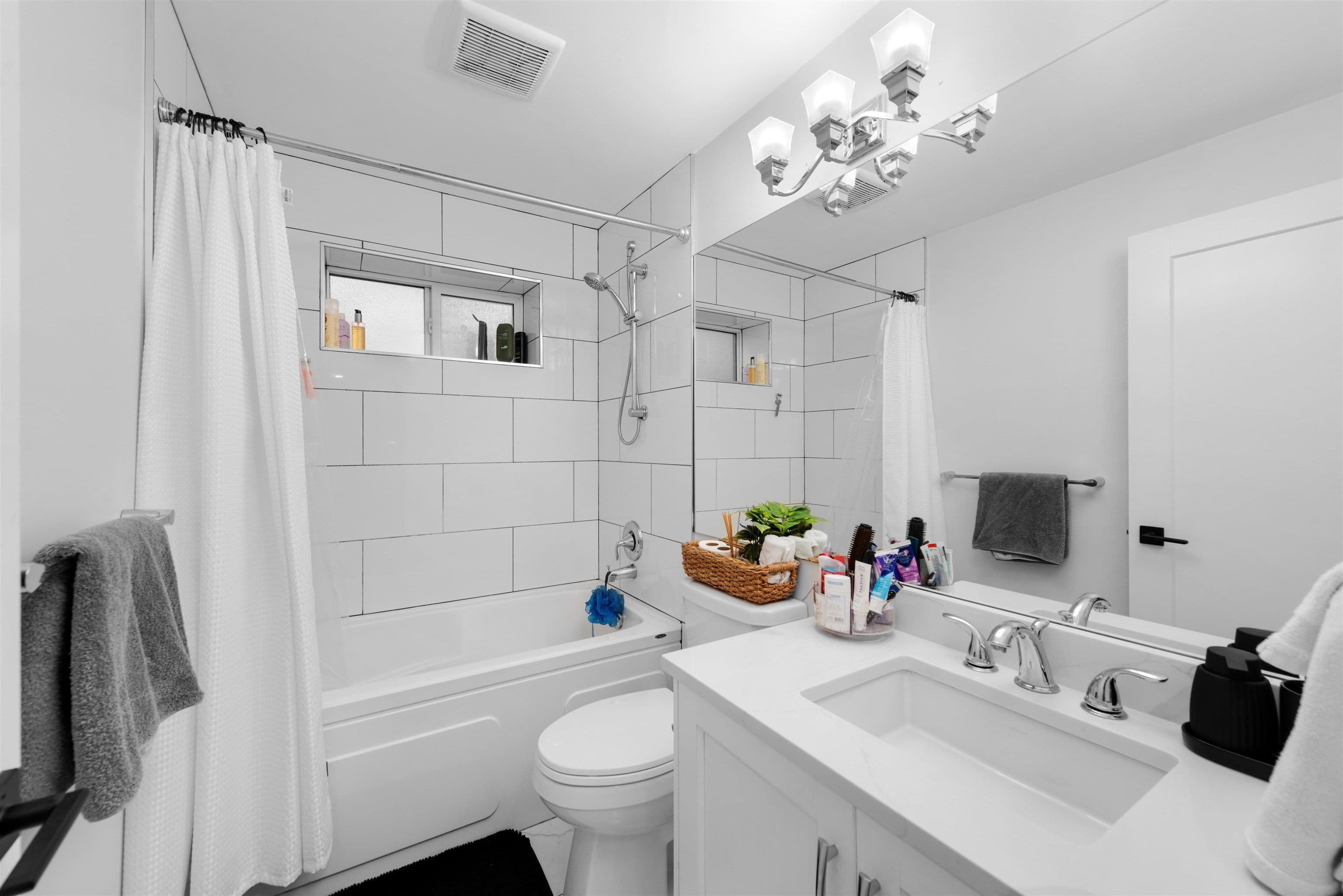 Property photo e9eb7a59-7466-4f20-a77d-625aafb4c54c