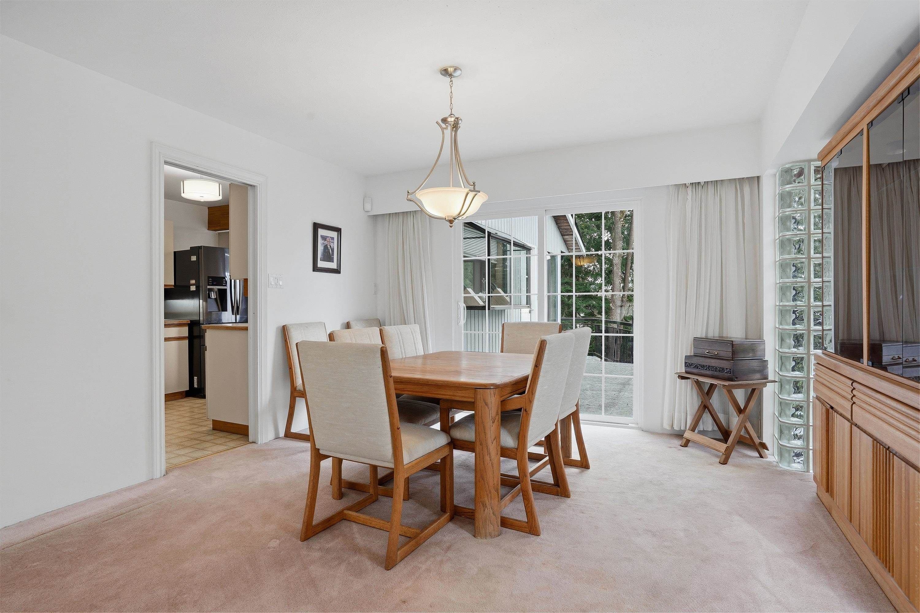 Property photo ead62a33-d3bb-41e9-a5bc-20f96d3b1801