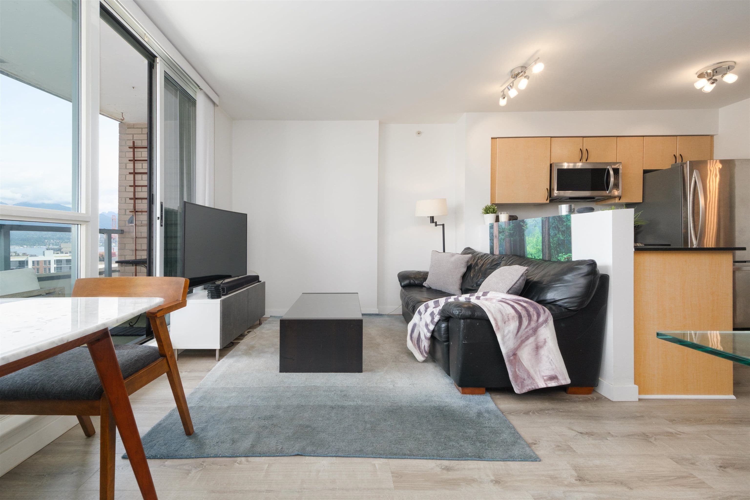 Property photo eb2d700a-6d9e-43b6-b31a-a48411bdca23
