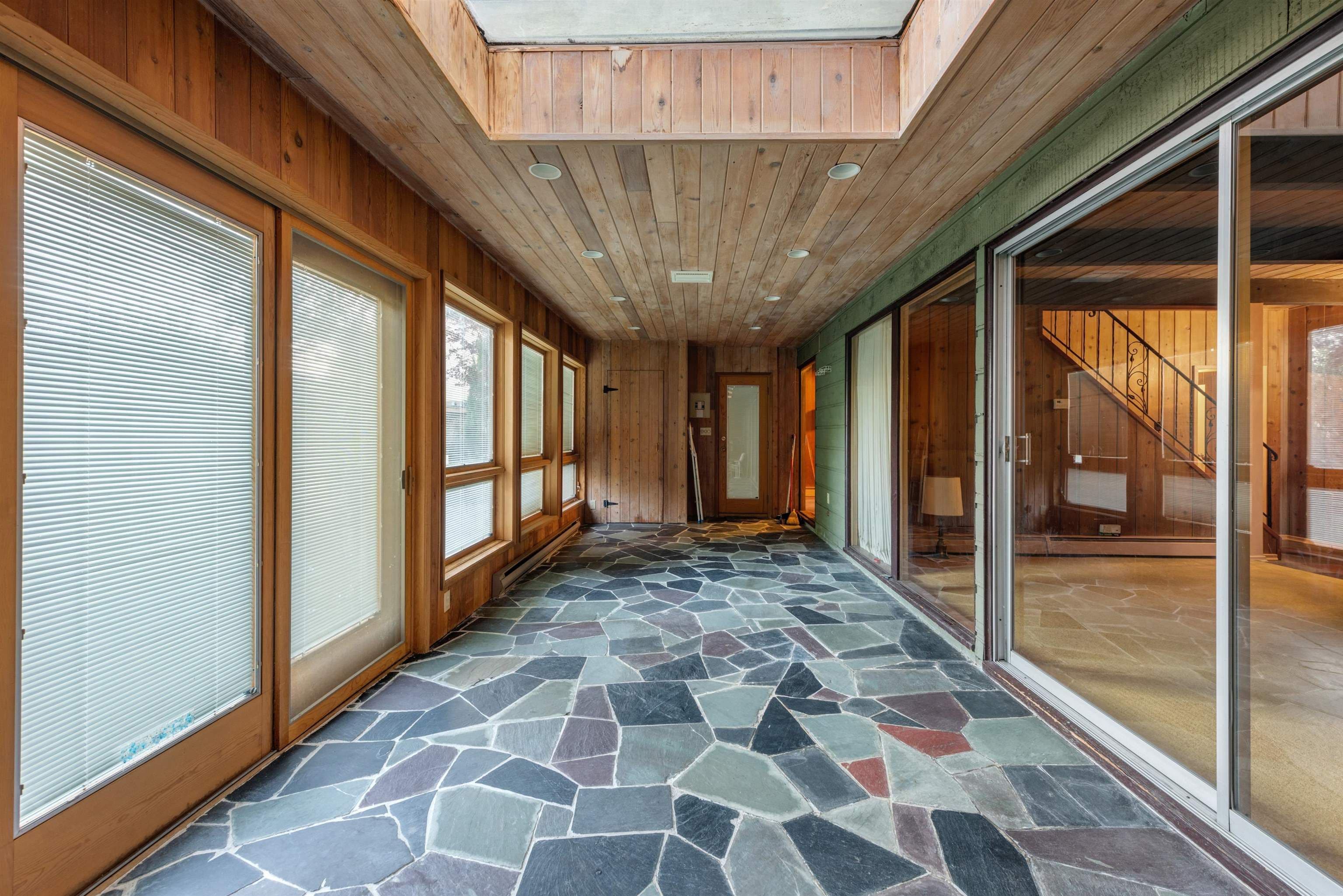 Property photo eb86f127-6f1e-4d69-8e7b-d4d66c8b207b
