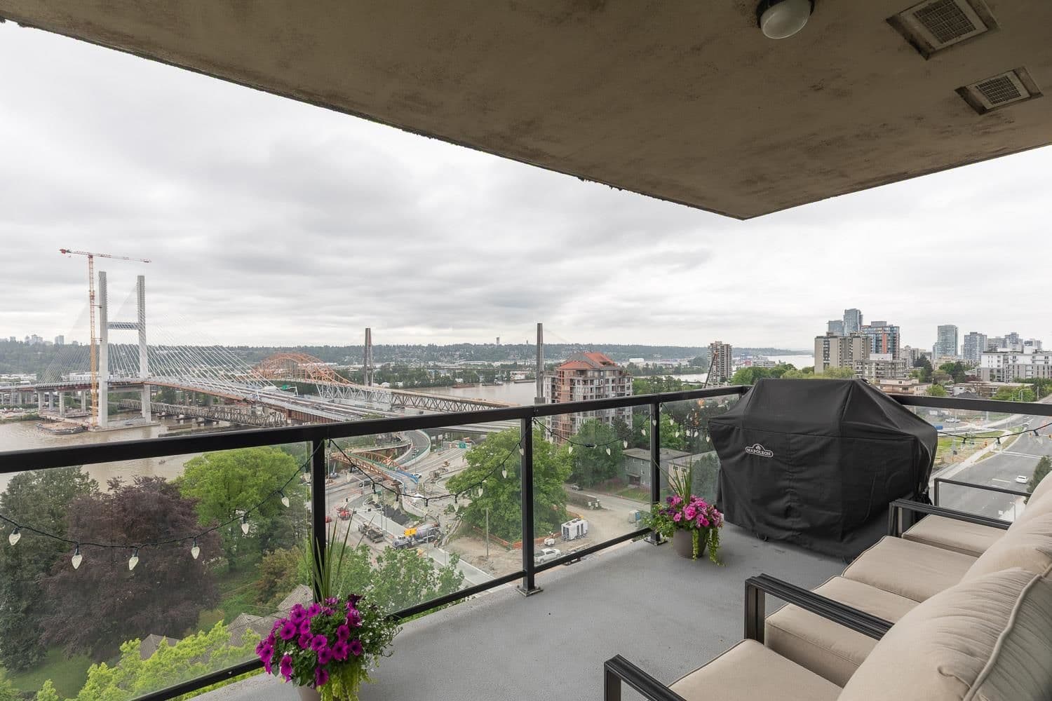 Property photo eba0c6ce-0c44-4c2b-9fe6-8bdfda406599