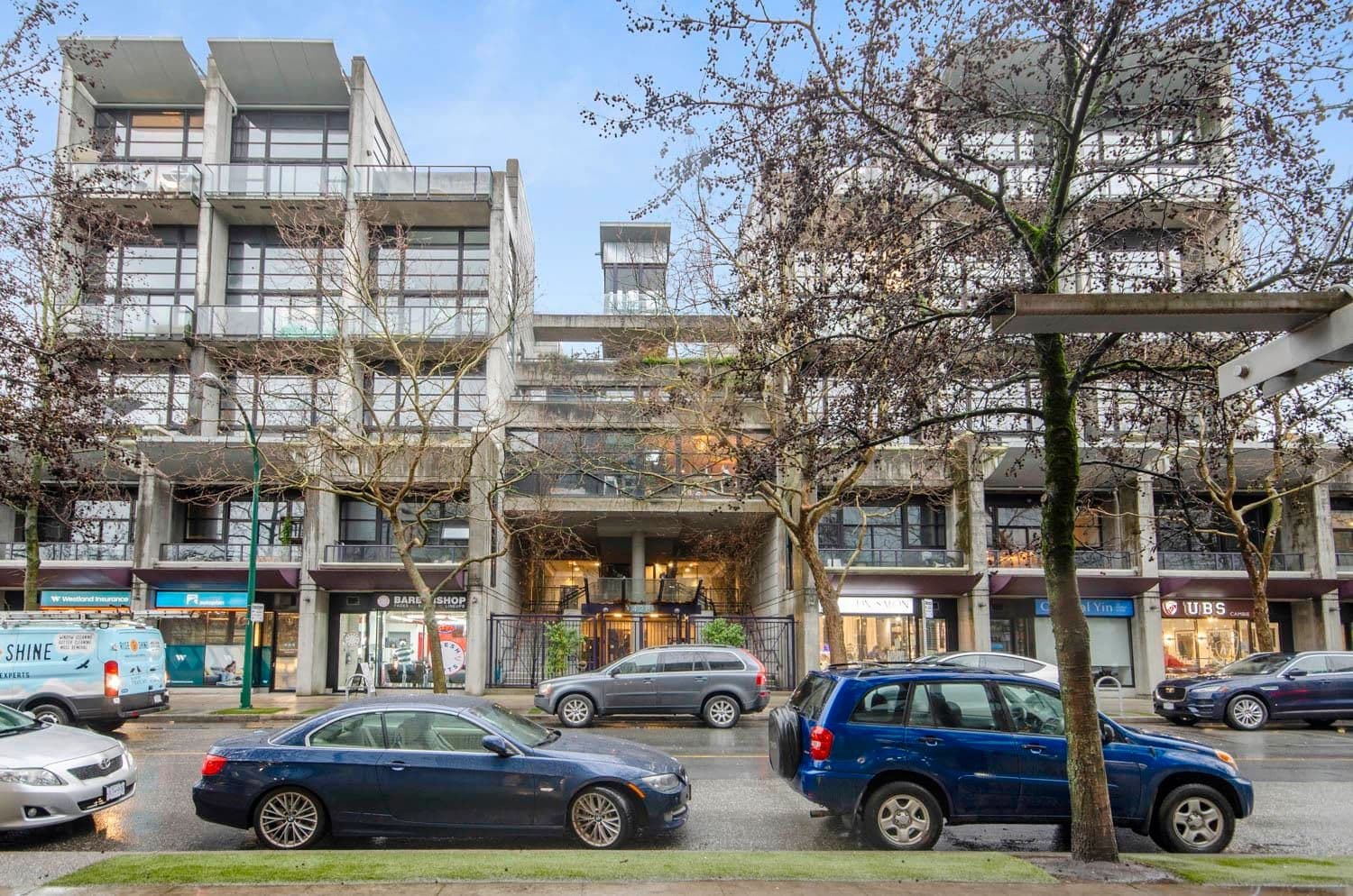 Property photo ee93e2be-7d10-42cc-813c-f1f7249d3bd3