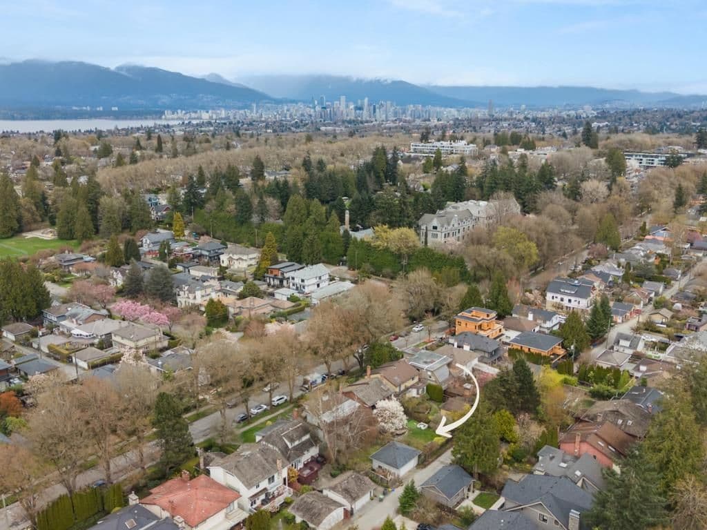 Property photo ee97c421-da53-41d1-9232-64e1e2e30919
