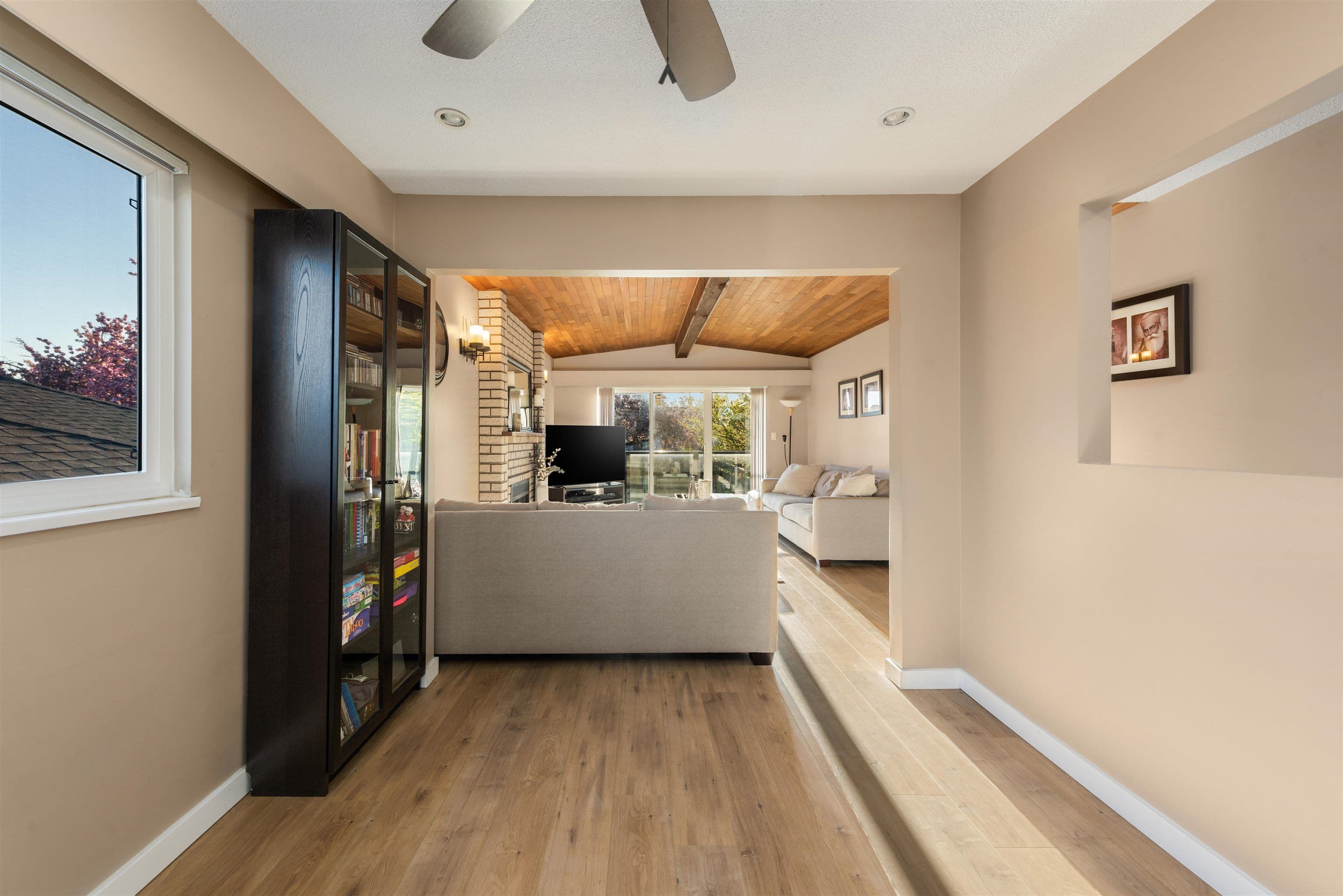 Property photo eefbe1fe-9ecb-482a-bad5-362fd47d94d0