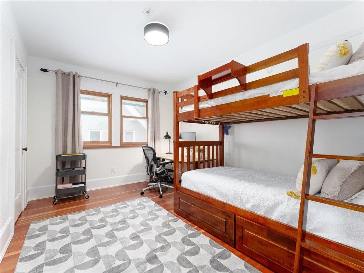 Property photo ef1ab6fa-a961-4ad4-b76c-612950000d01