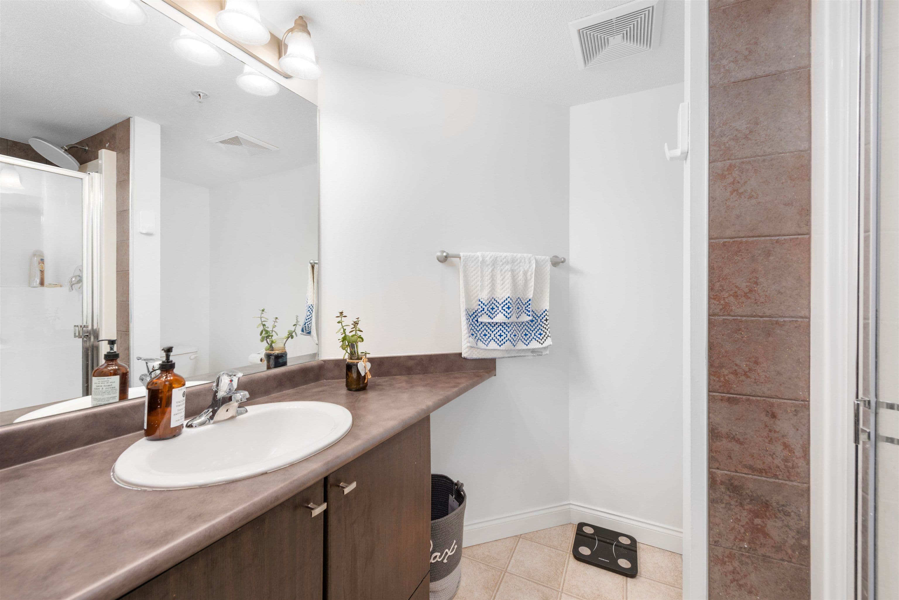 Property photo f01463c8-5bb1-417f-a79b-0339edb5514b