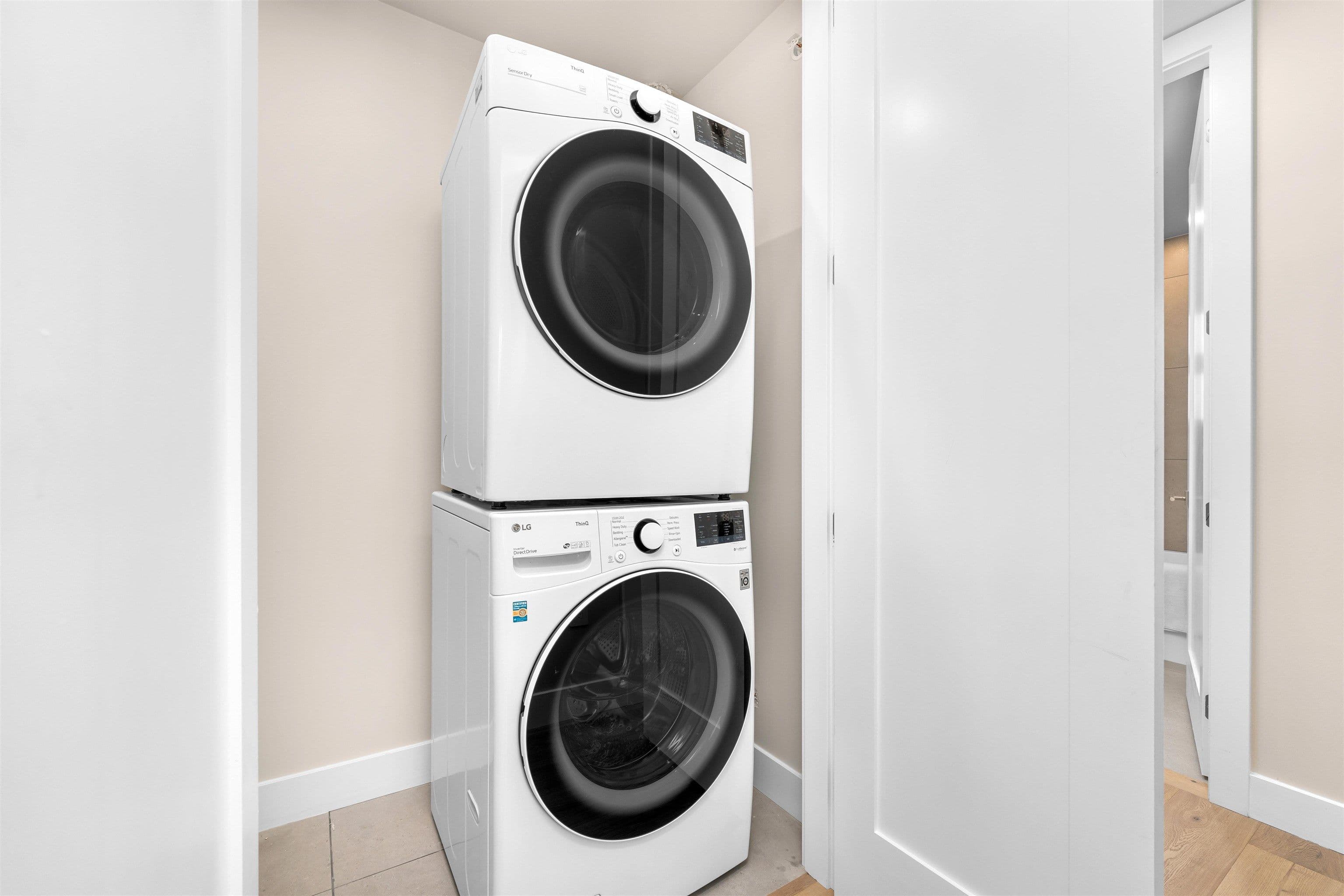 Property photo f06c4981-1ea3-445e-bad8-ccb7c6e980ce