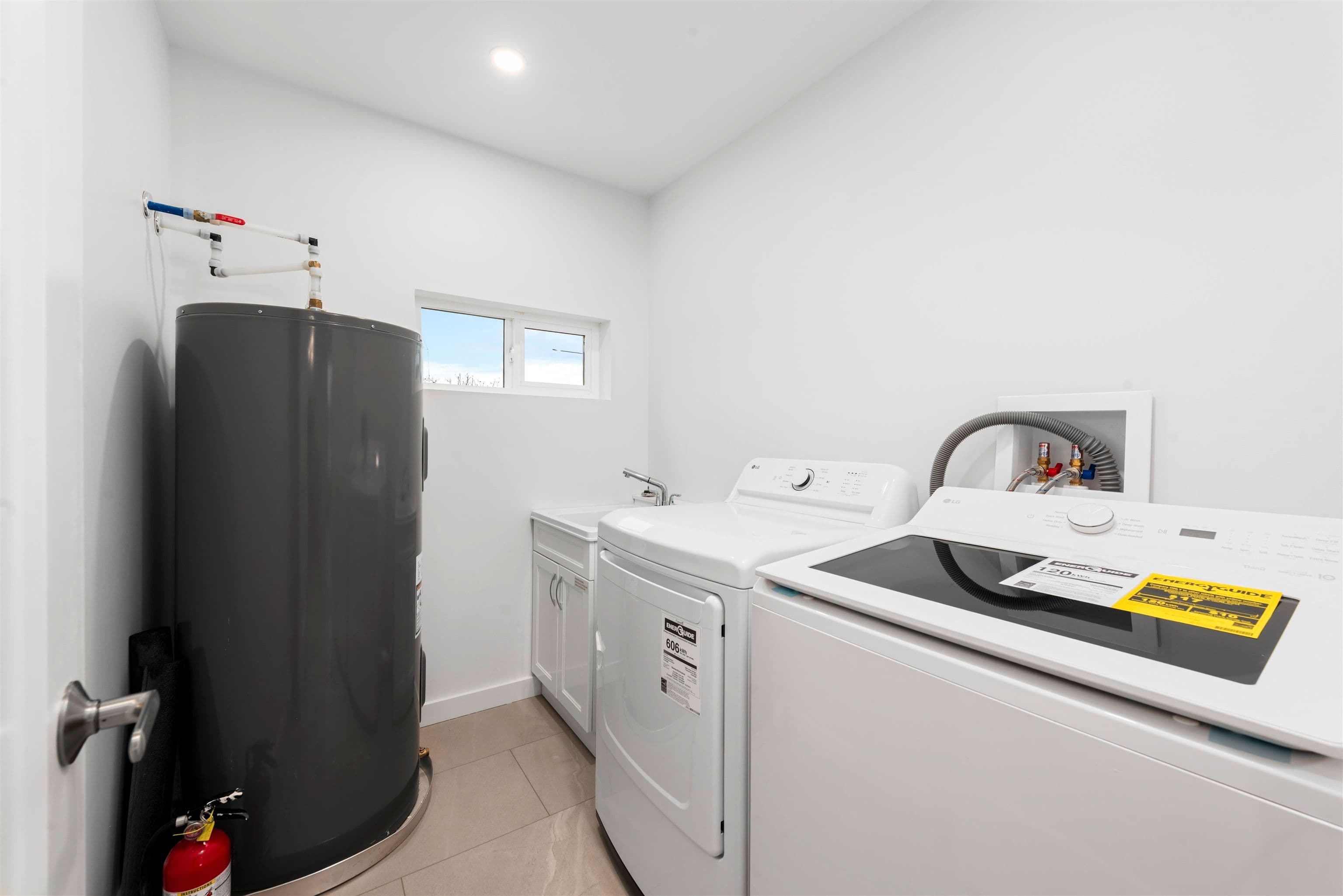 Property photo f0a2de1b-f247-43c8-bc84-2fd79c7514ff