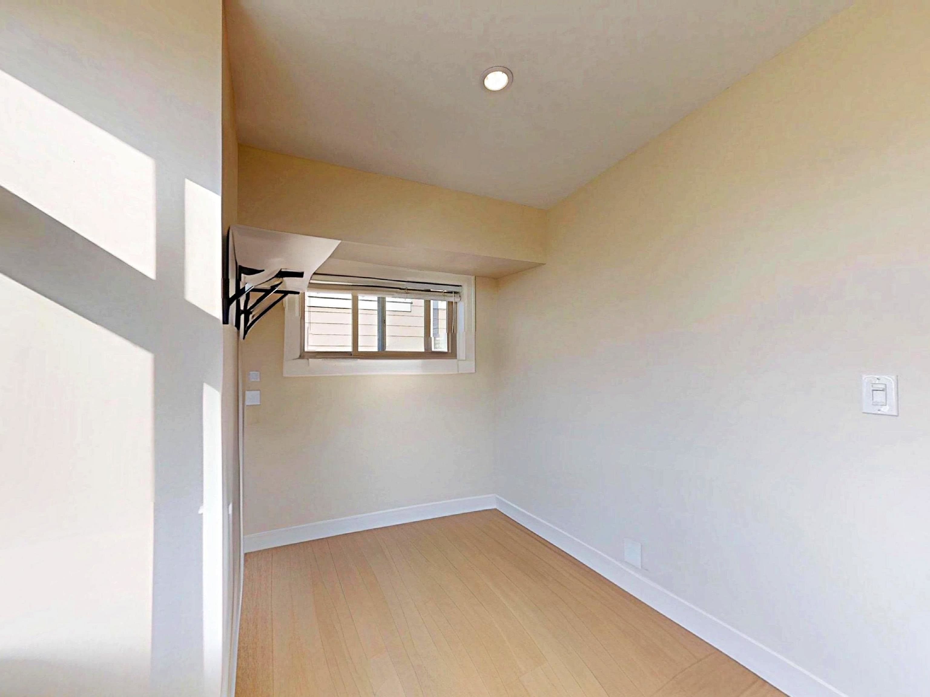 Property photo f15183df-8c2c-4dd0-a3ec-aa49499b2d7d