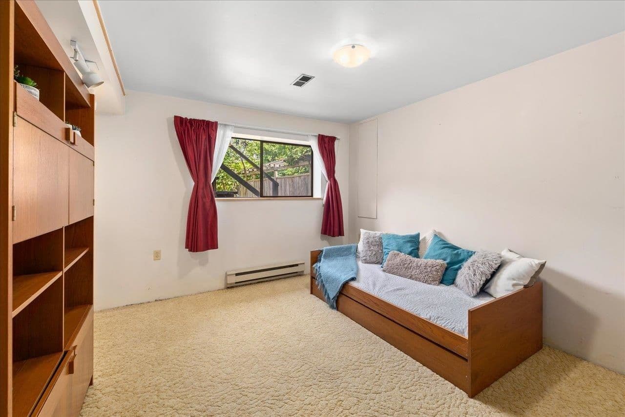 Property photo f211cab2-574a-4cbd-803f-3f0b4bca5ab7