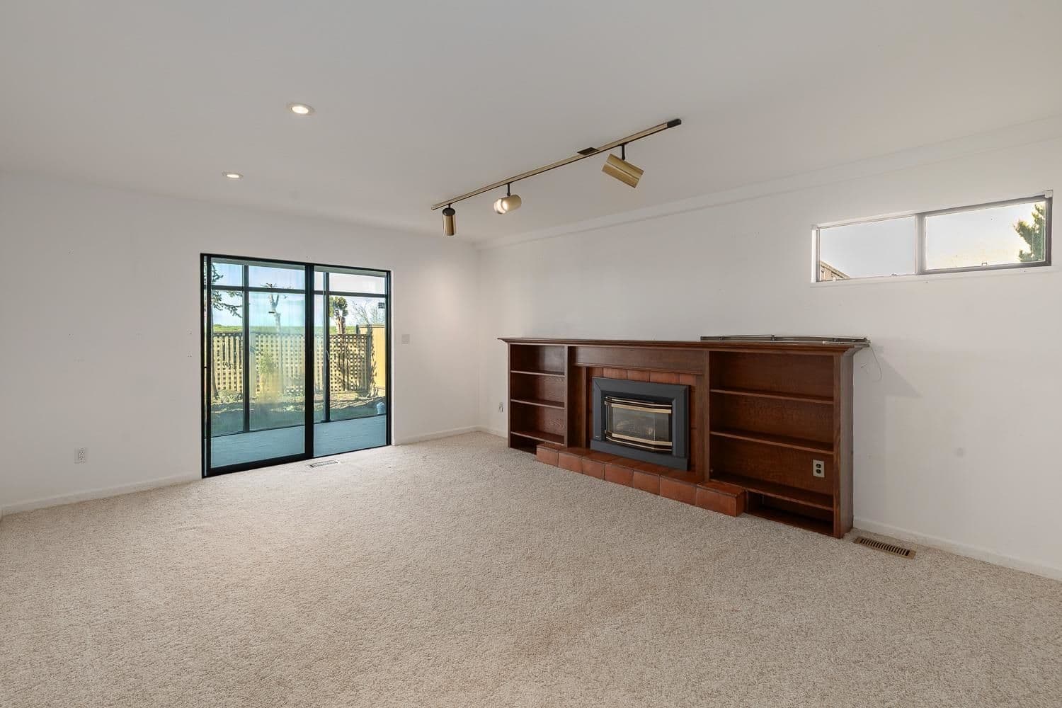 Property photo f374c56f-b53a-479b-a9e3-f7702b5f74bc