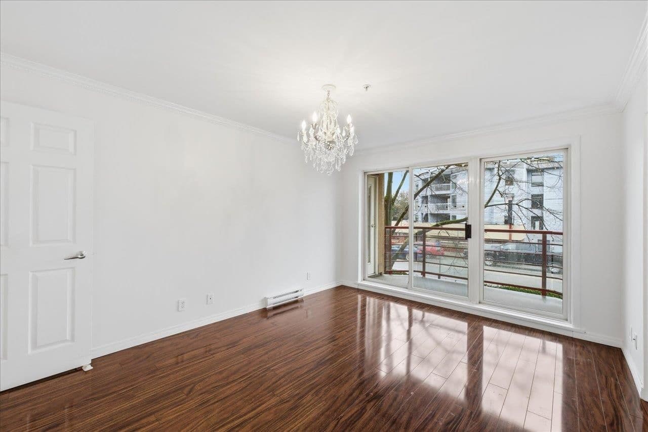 Property photo f3fdf22f-6186-45f7-bad5-41592047db3a