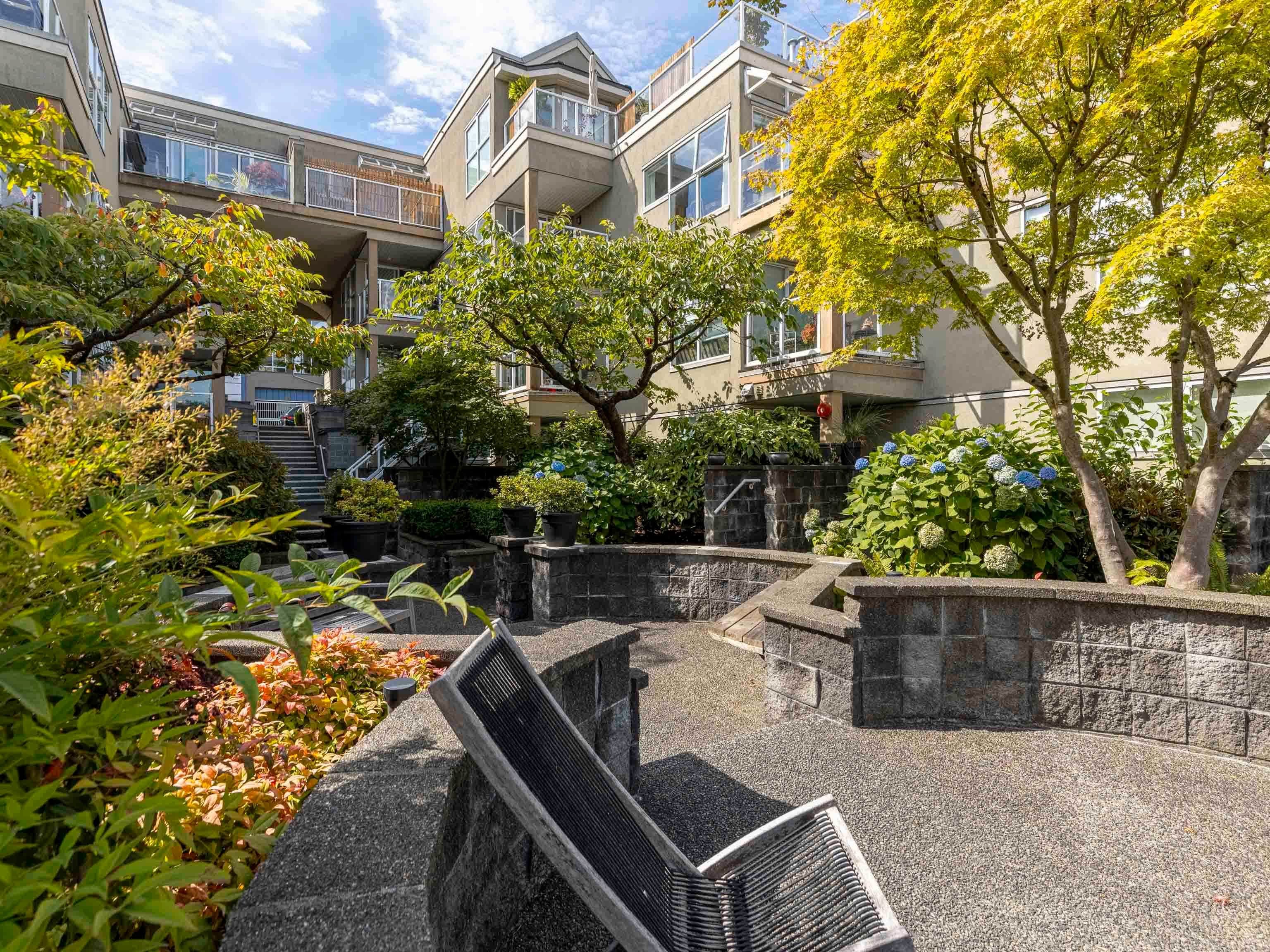 Property photo f41c3c97-6817-4f95-b8f9-72d2bee63f33