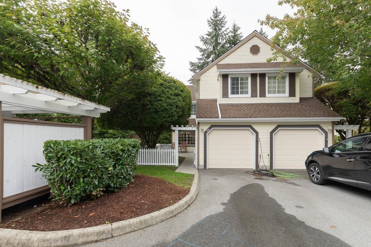 Property photo f483fdd3-a17c-452b-8fda-be1ac1a135d0