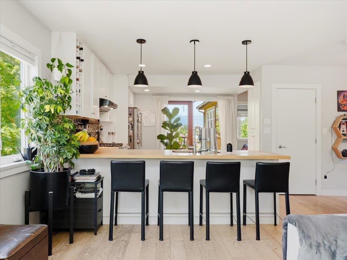 Property photo f4943154-6a4e-4e8e-9a7b-87383618be7b