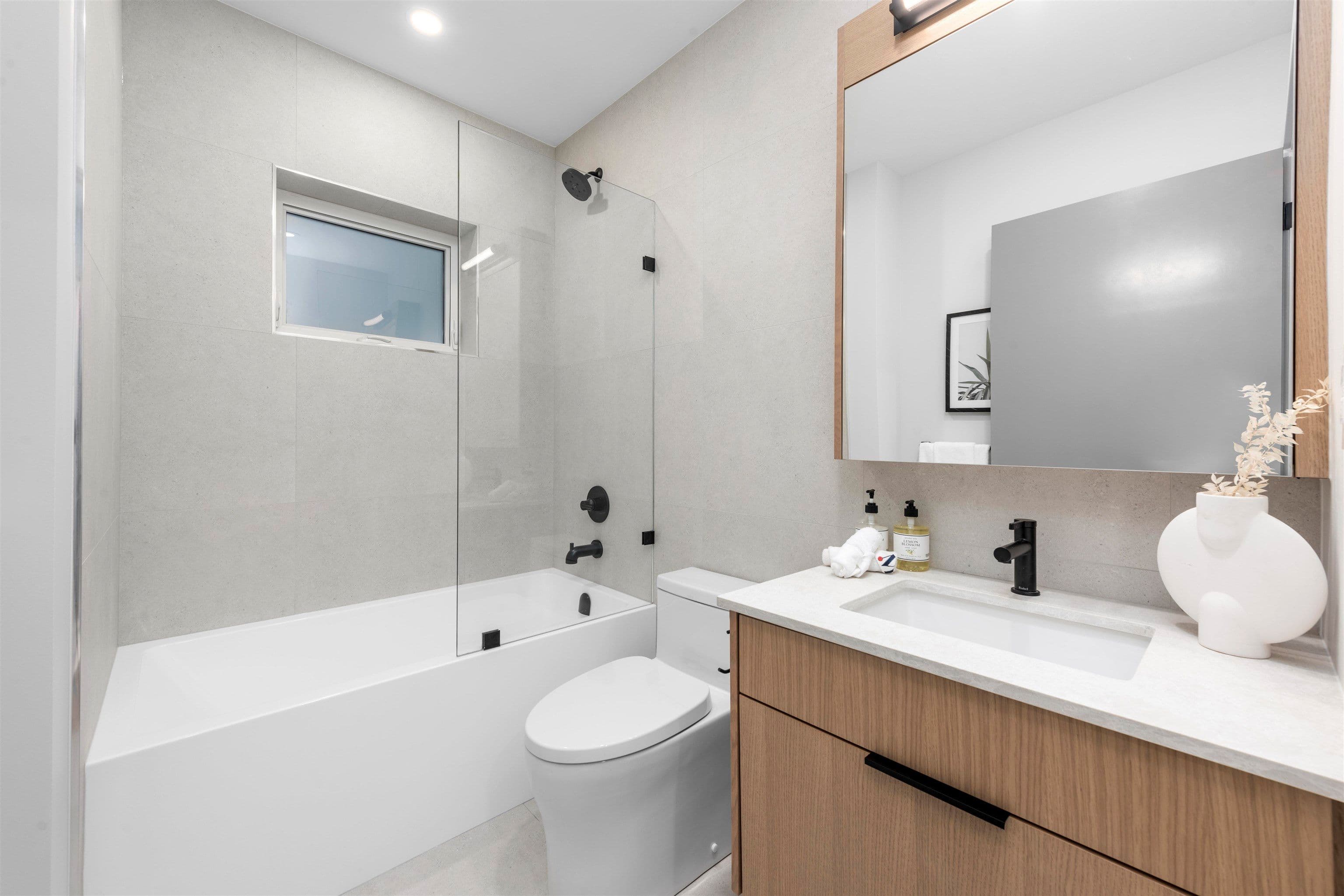 Property photo f57b723d-3be4-406c-908f-95451f0a7a9f