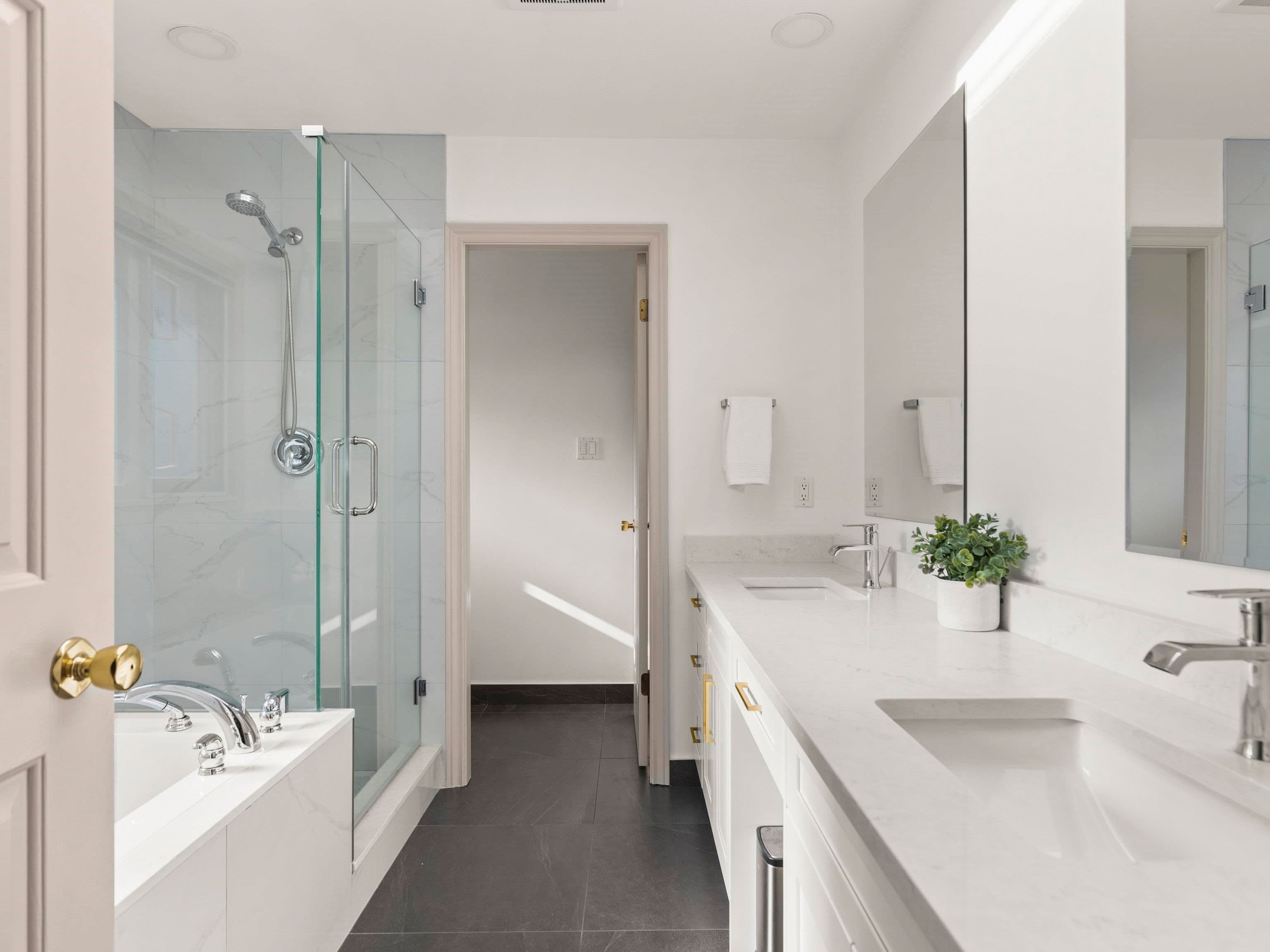 Property photo f5cb87e5-c7ba-4ab2-9598-4894876713d2