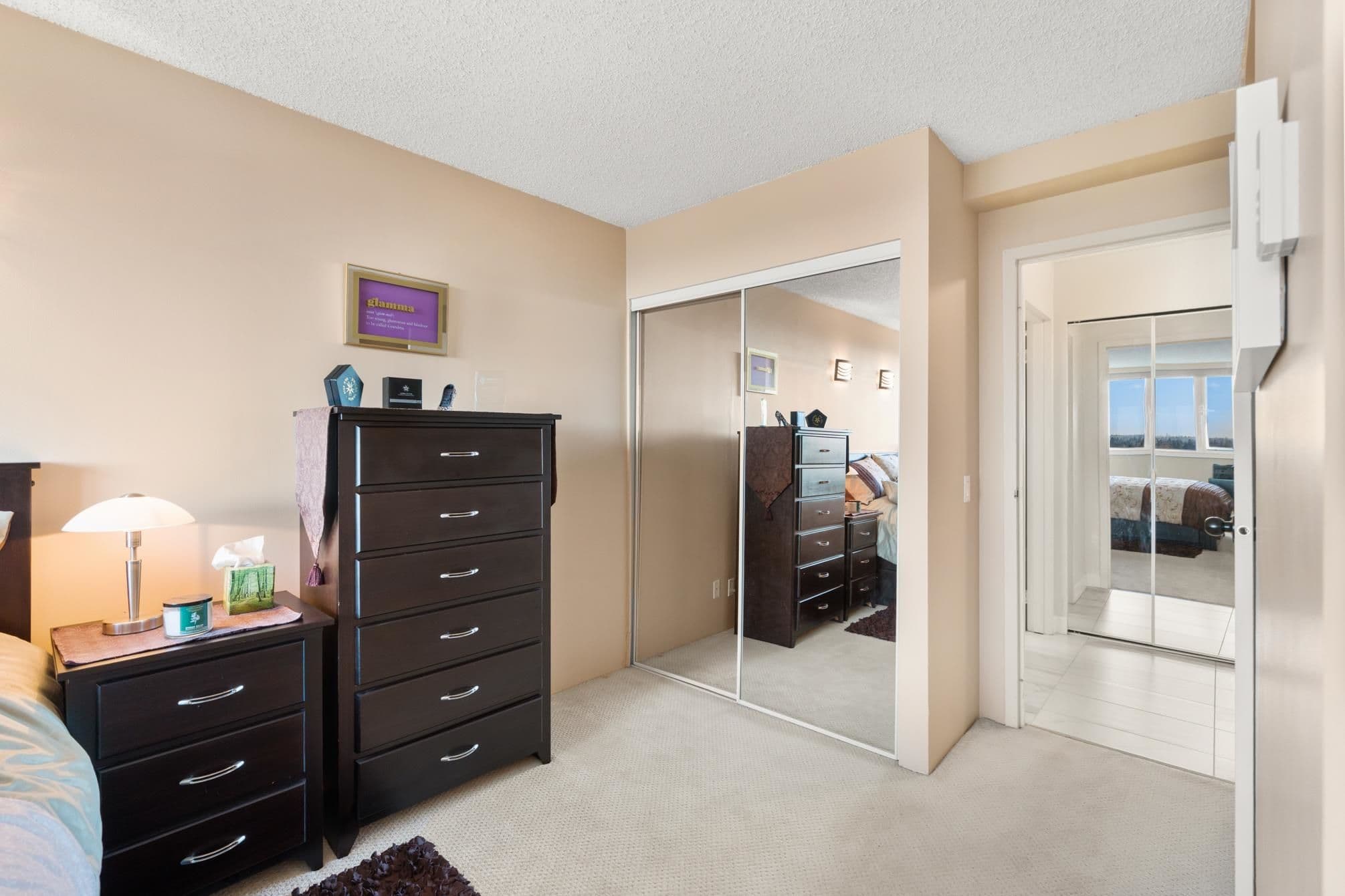 Property photo f6813ed4-8717-4ab4-b936-333a98a208d9