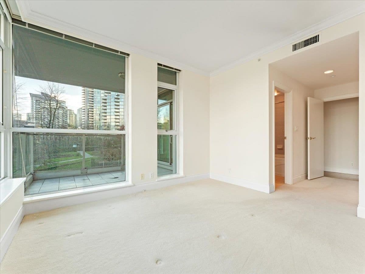 Property photo f84e09e2-88a9-4bd2-9f30-7848ebe4977d