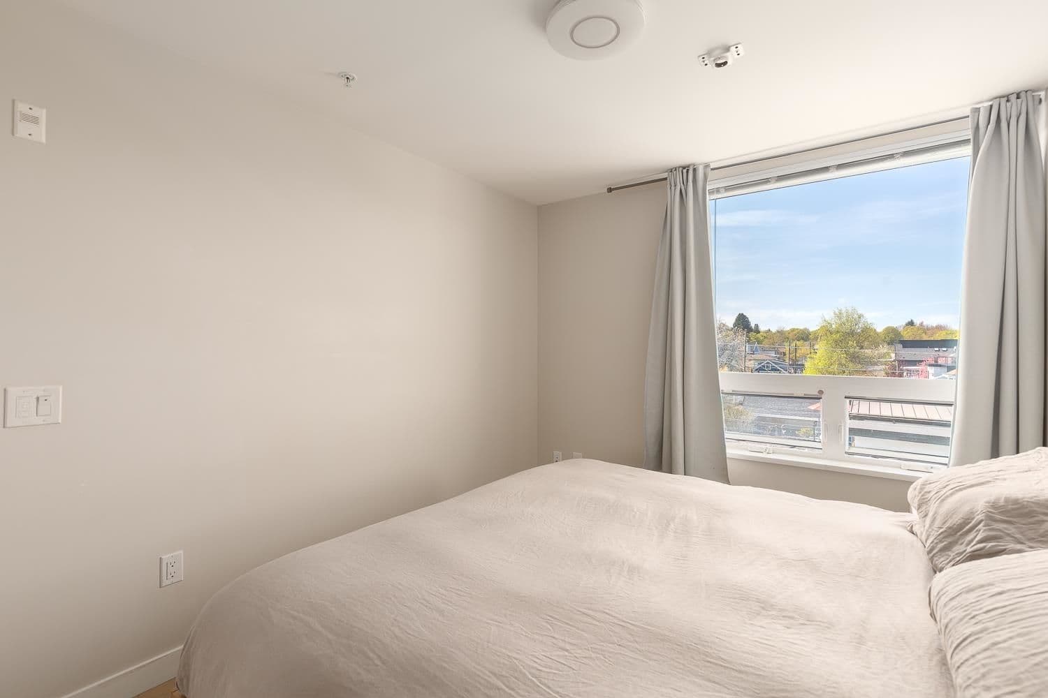 Property photo f865aaf3-302b-476c-a6a2-ad78173c7d9b
