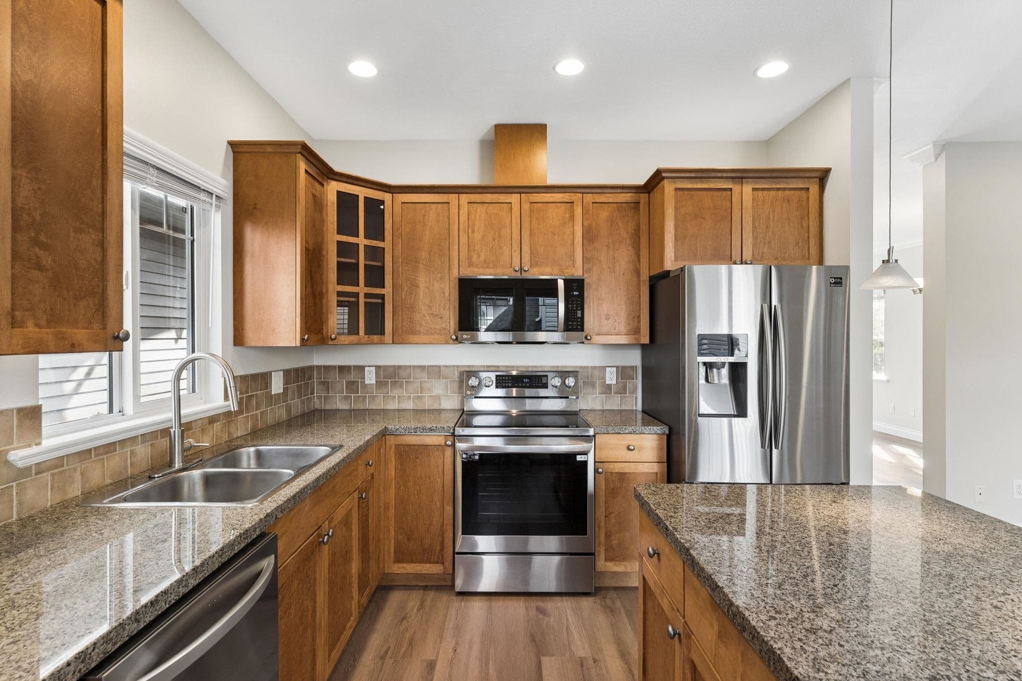 Property photo f8945856-41fc-4dd7-98c4-4aa96e0d644a