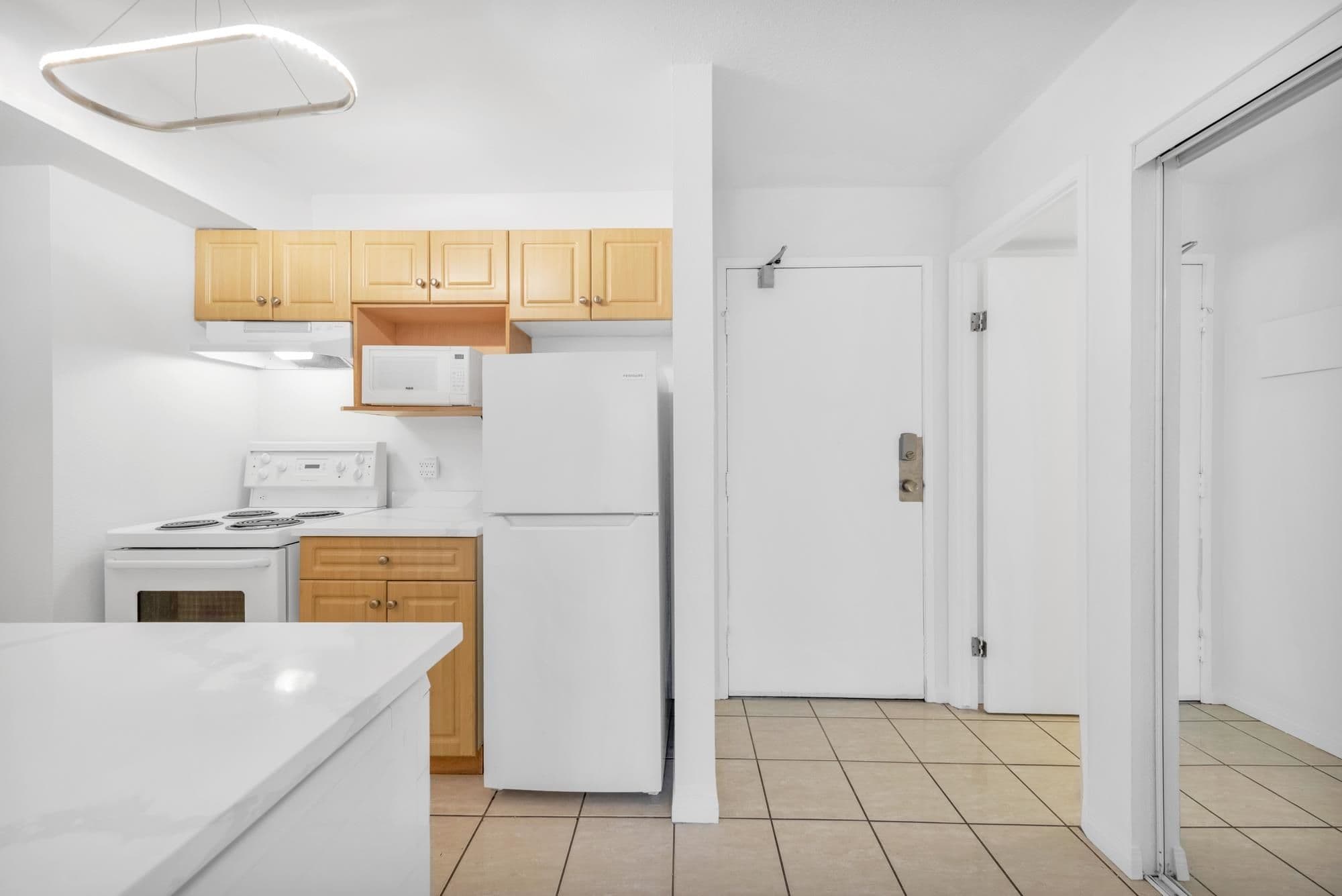 Property photo f92bd204-4679-423f-b185-503e47fed9bf