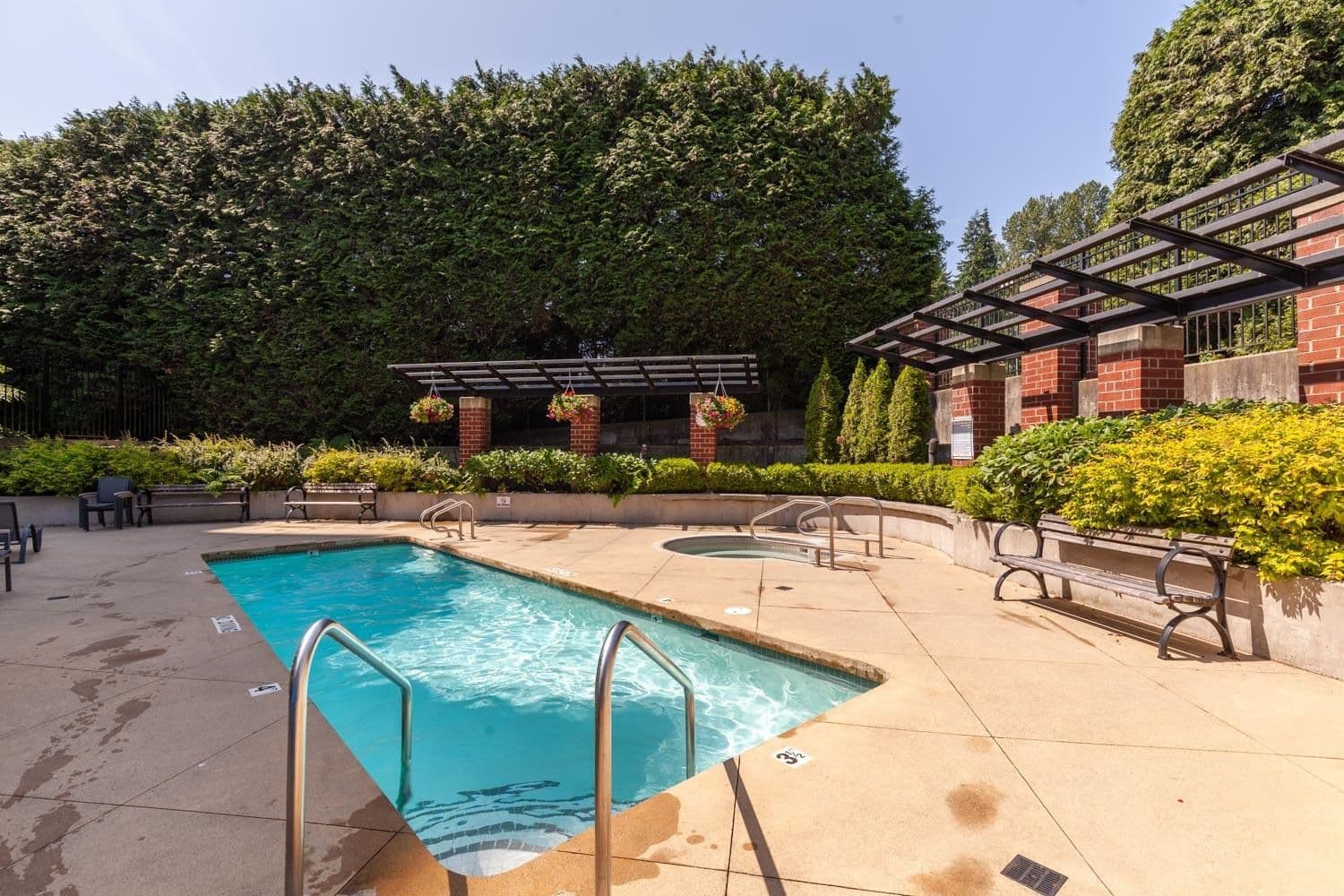 Property photo f9e57022-c167-4801-bf8a-29c296c913f6