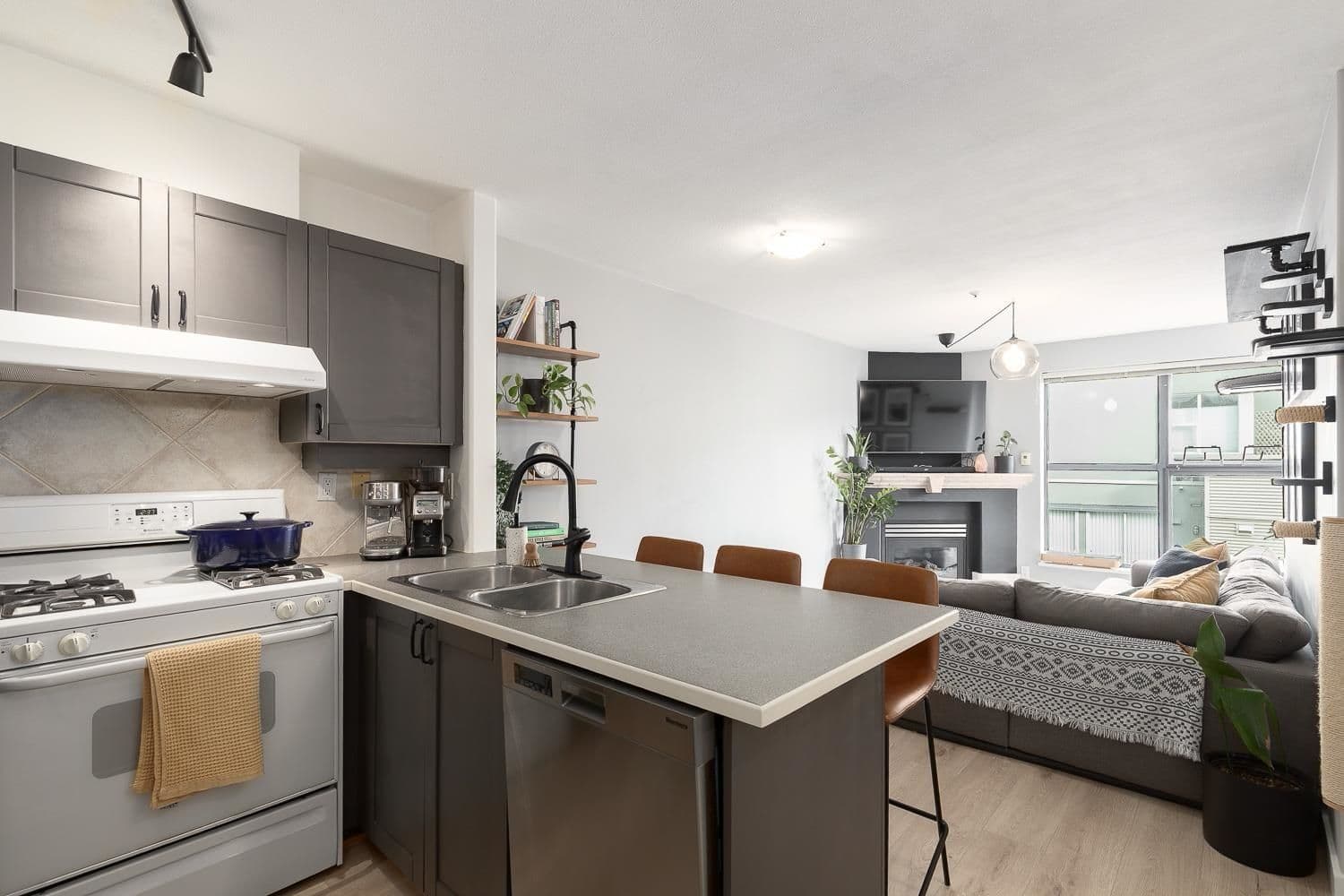 Property photo fb004ba3-38fb-4d8d-ba18-3f19a6ebb393