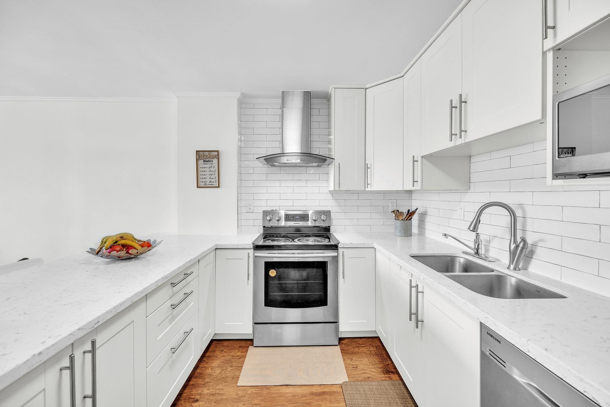 Property photo fcdc950d-4e3a-4898-8d6f-42d7a5de669c