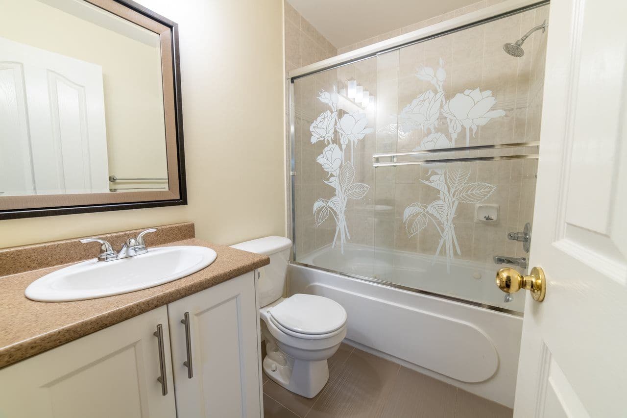 Property photo b6d0363e-7e4c-4bbc-b777-cb0e12ee6871
