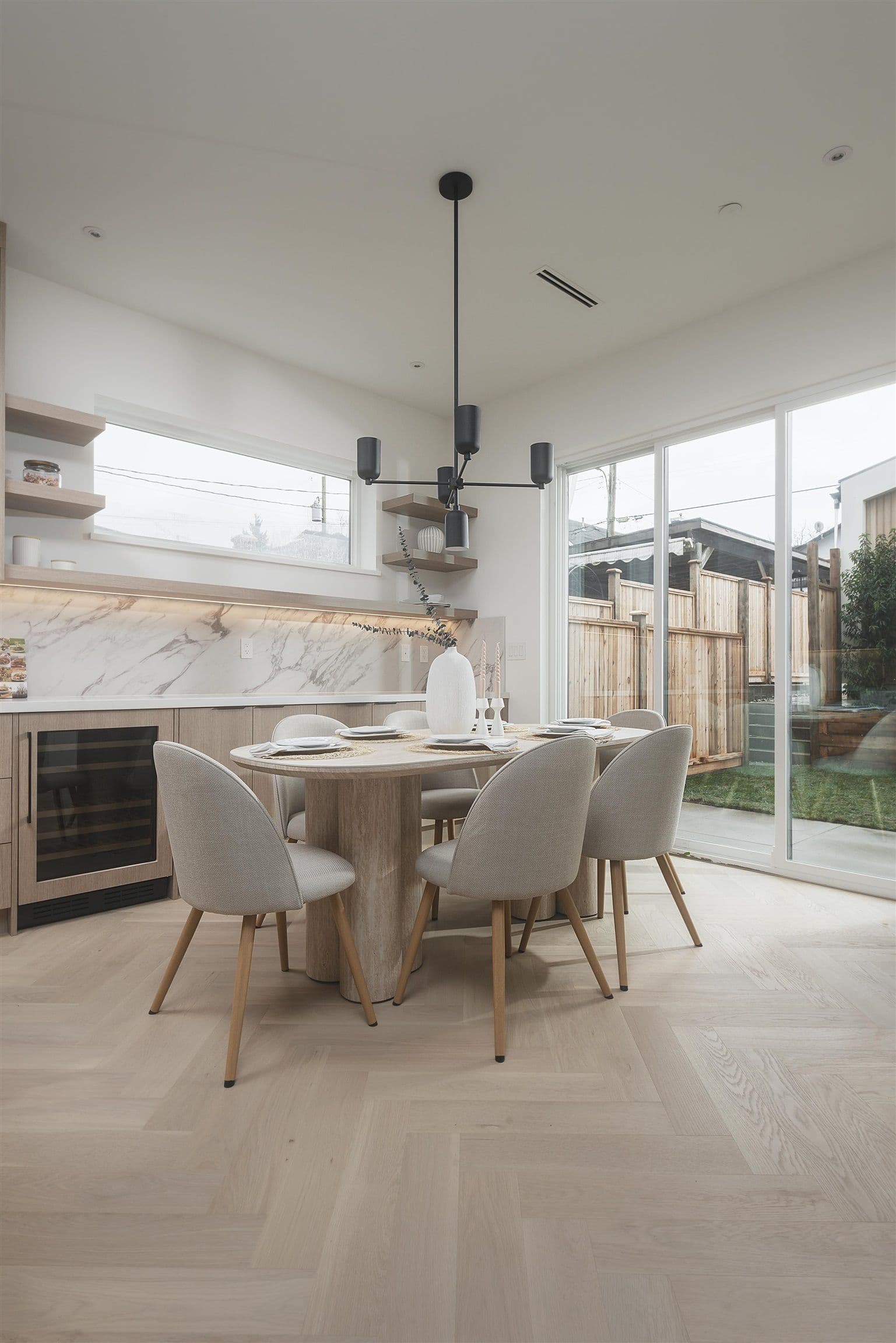 Property photo 65955da2-4304-41e3-88f7-1a338046f417