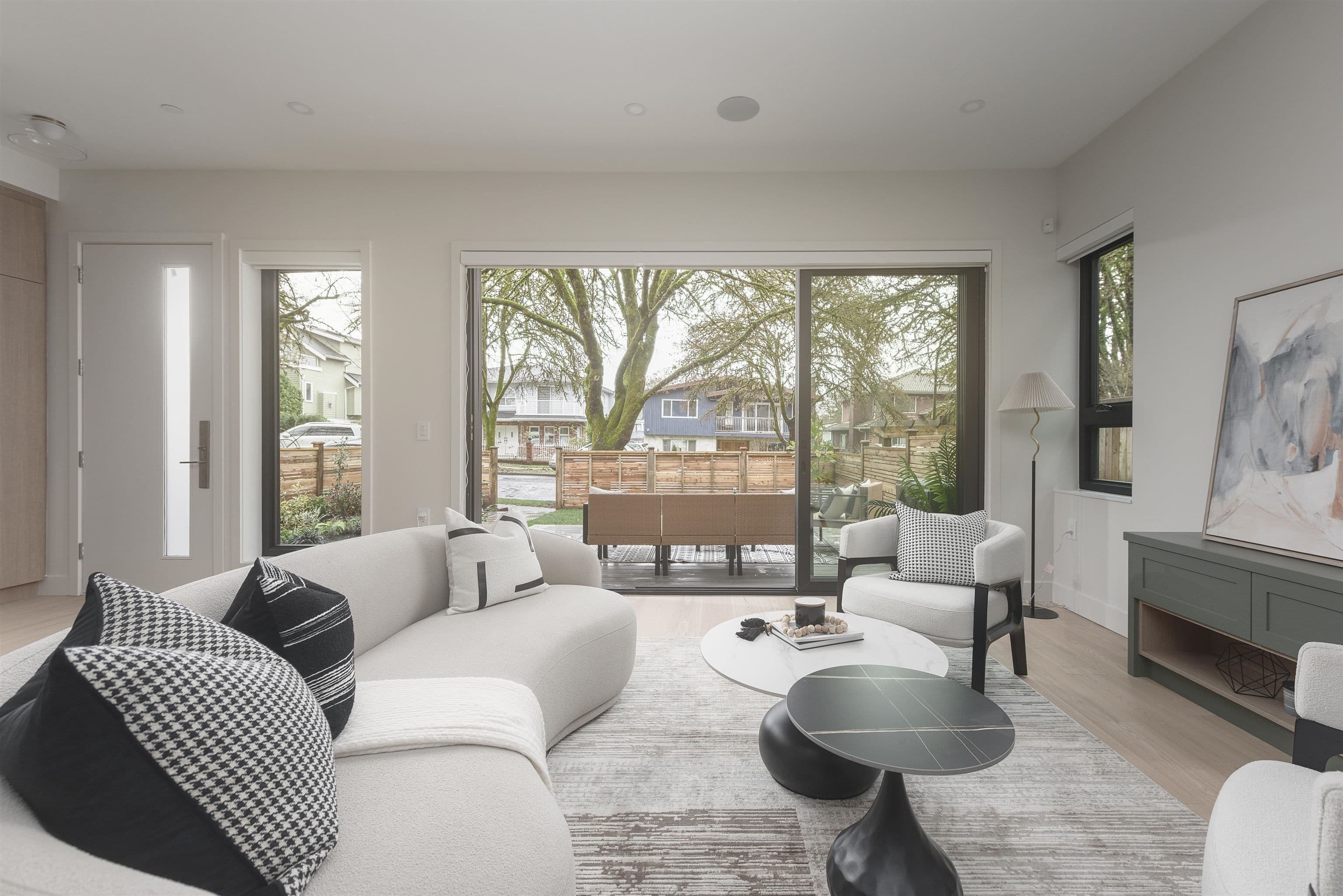 Property photo f8d87d61-2ce2-4f25-8841-4f2a19e9b3d2