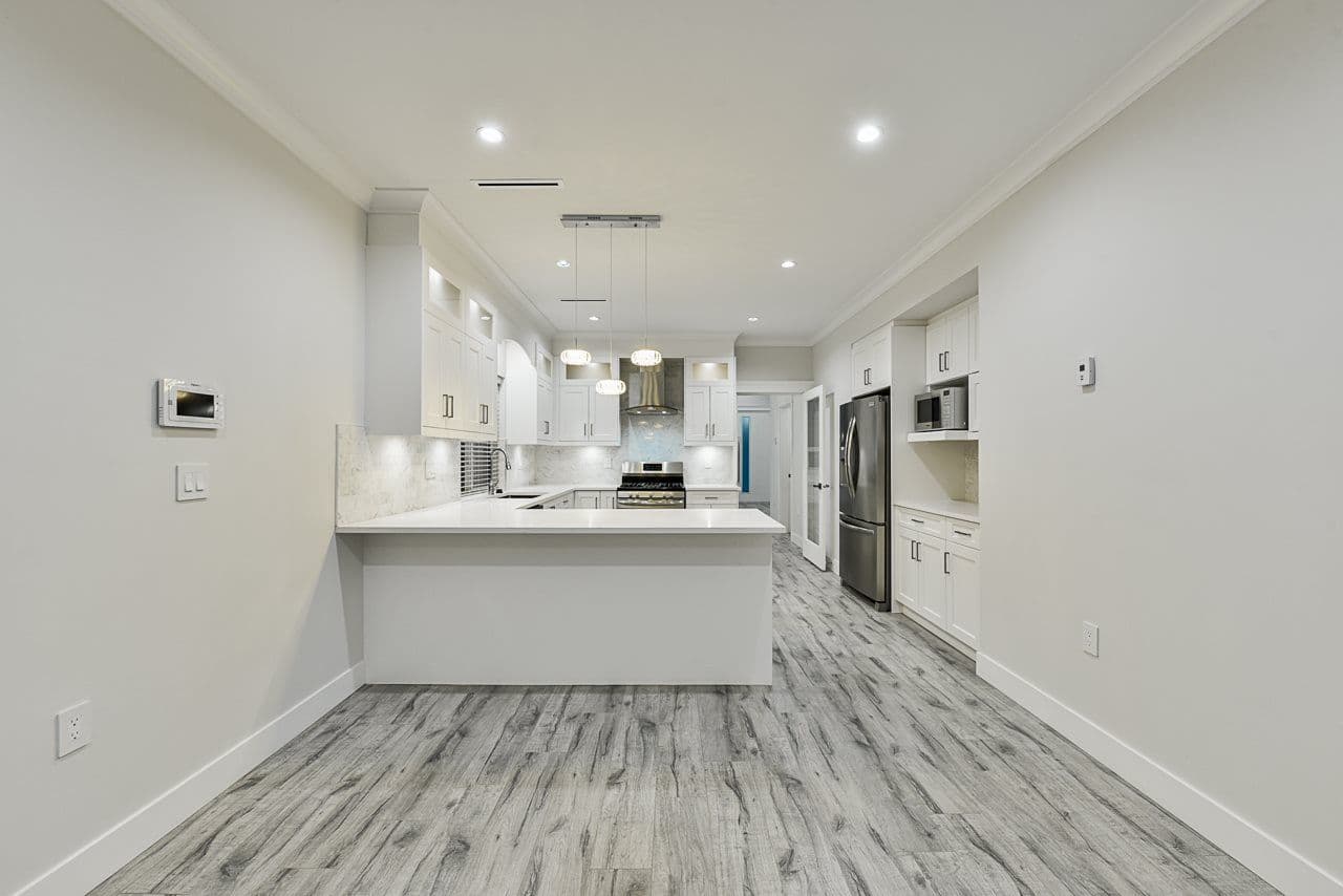 Property photo b4cd5ff9-6f08-40c2-b13a-bb227c6528a9