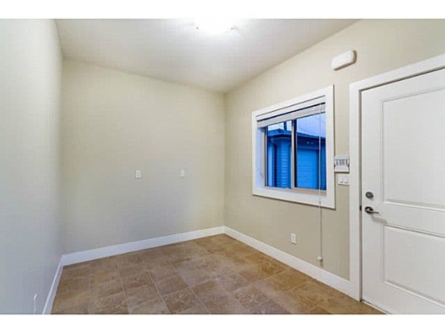 Property photo ae7c1b5a-11e4-4f93-8d89-773ea75cf3c0