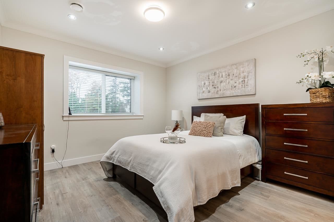 Property photo b12765af-ef73-4131-8c08-d70fff2f02a9