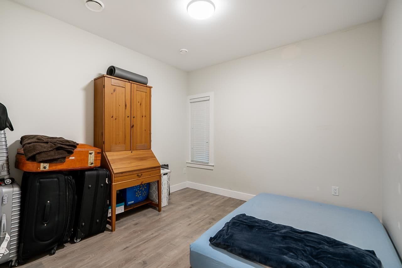 Property photo f49fa3de-cf0b-47b8-b6e5-a46c4cc17f5f