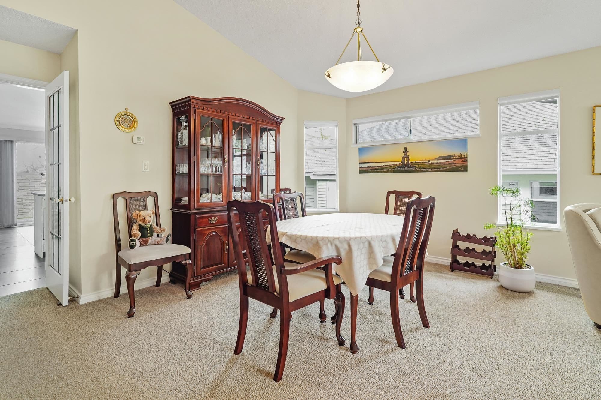 Property photo 74592a7f-5296-4269-b0c1-d4eb78cf6c12
