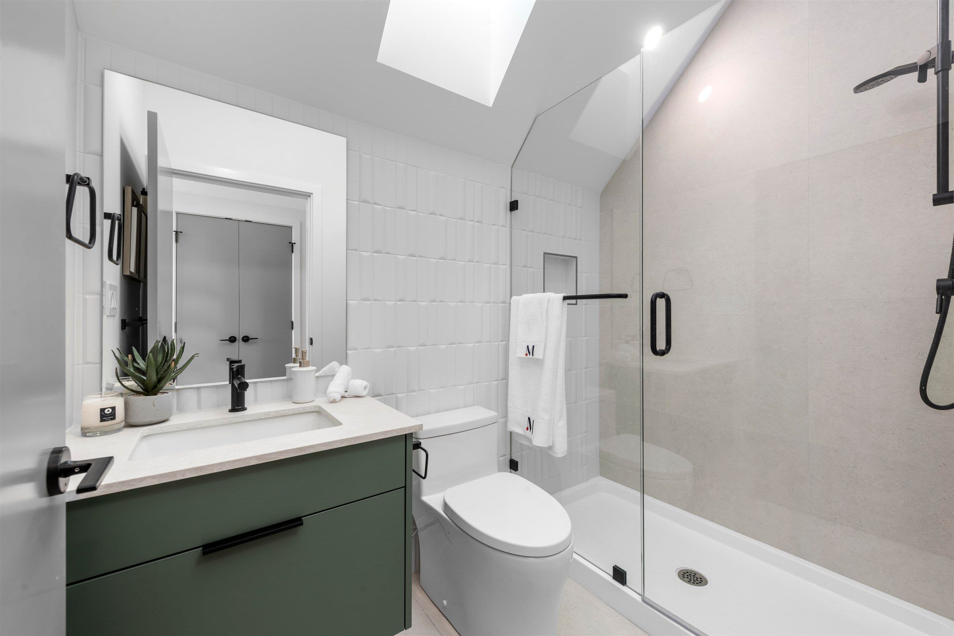 Property photo 3385aeb5-06e1-455c-9ca0-f4407d03eaf3