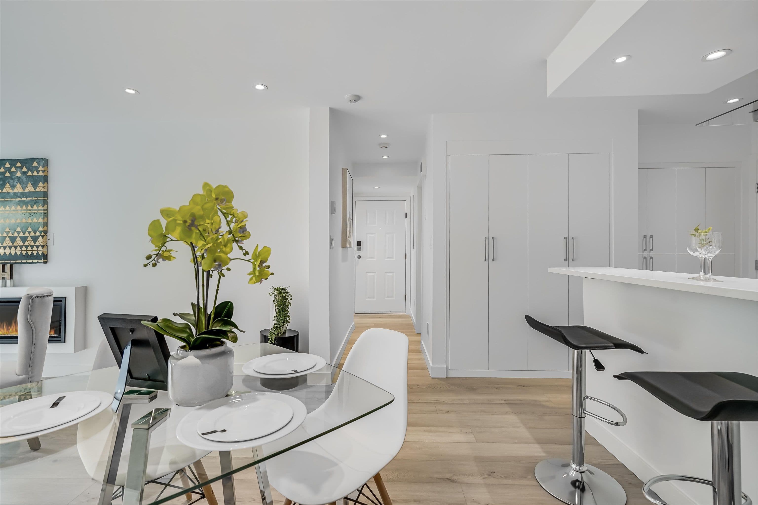 Property photo e4b22ca1-4305-4ddb-8099-06841cc0372f